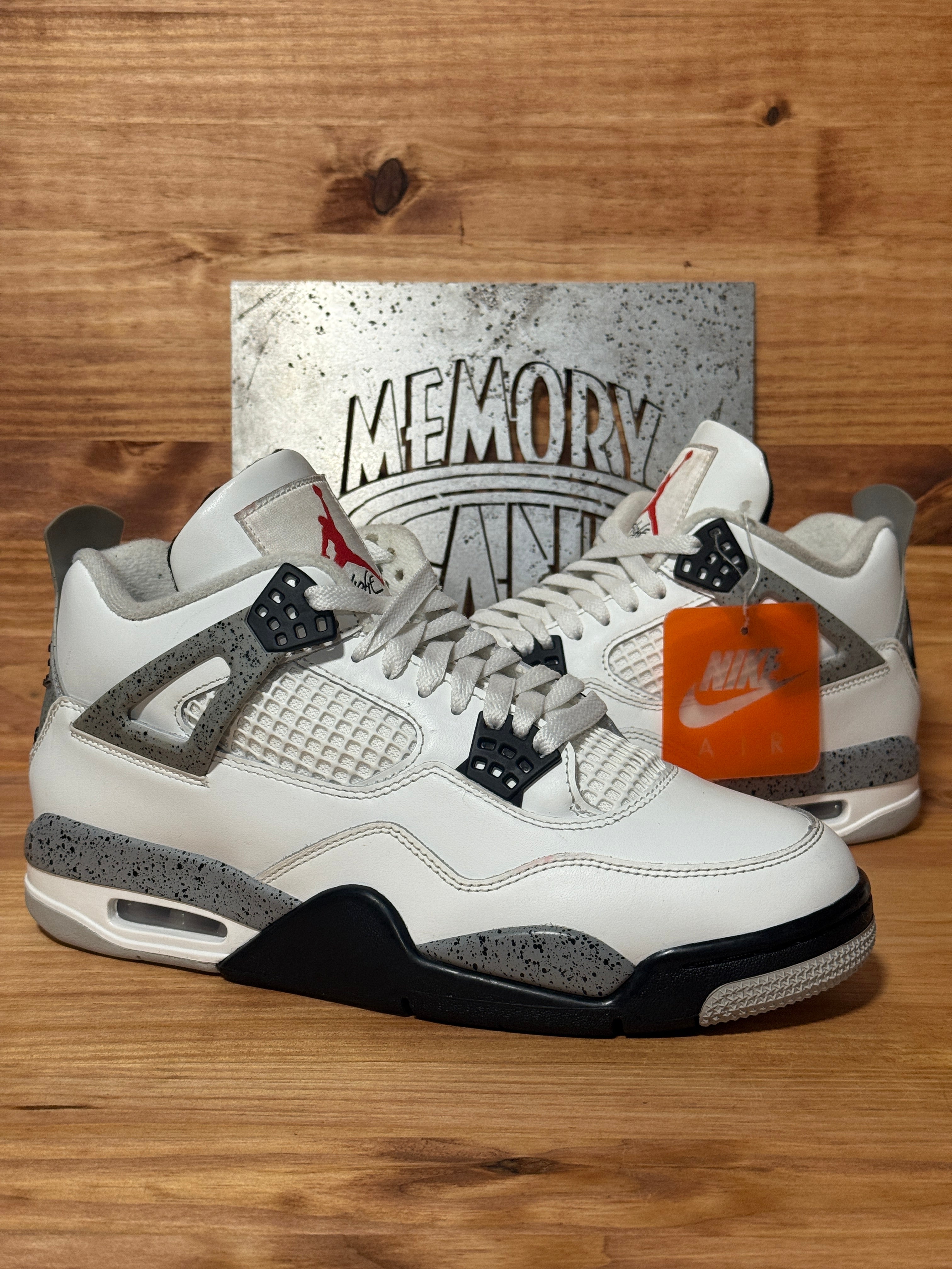 Jordan 4 Retro White Cement (2025)