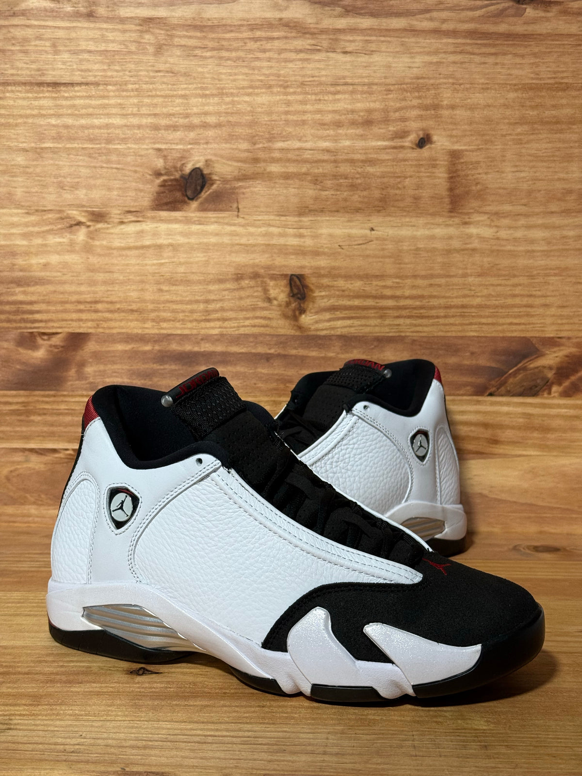 Jordan 14 Retro Black Toe (2024)