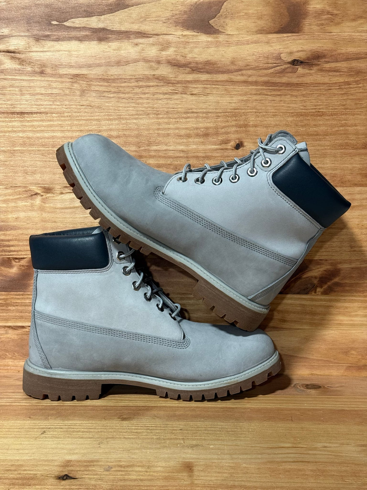 Timberland Premium 6" Waterproof Boot "Medium Grey Nubuck" - Size 11