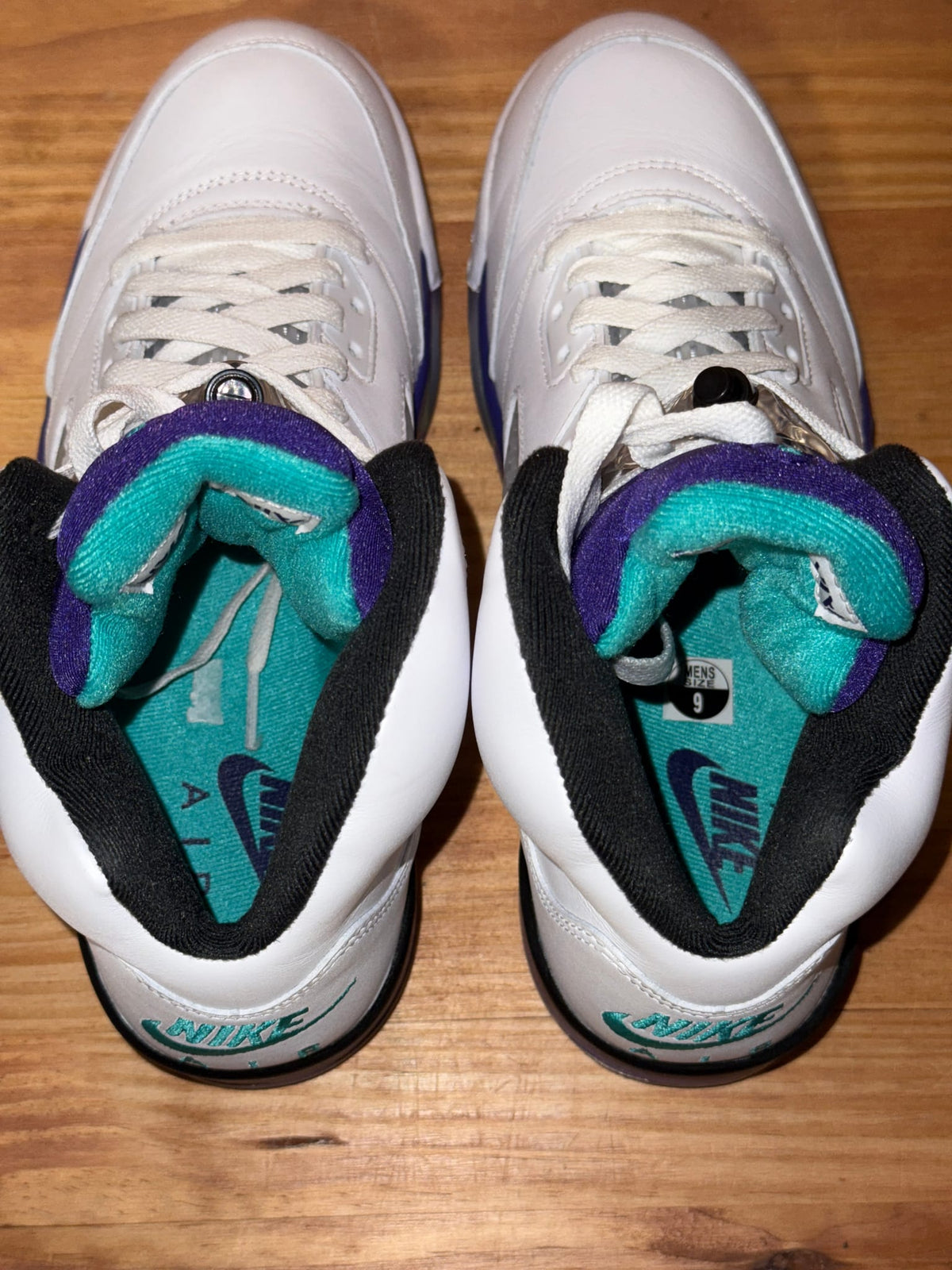 Jordan 5 Retro Grape (2025) - Size 9