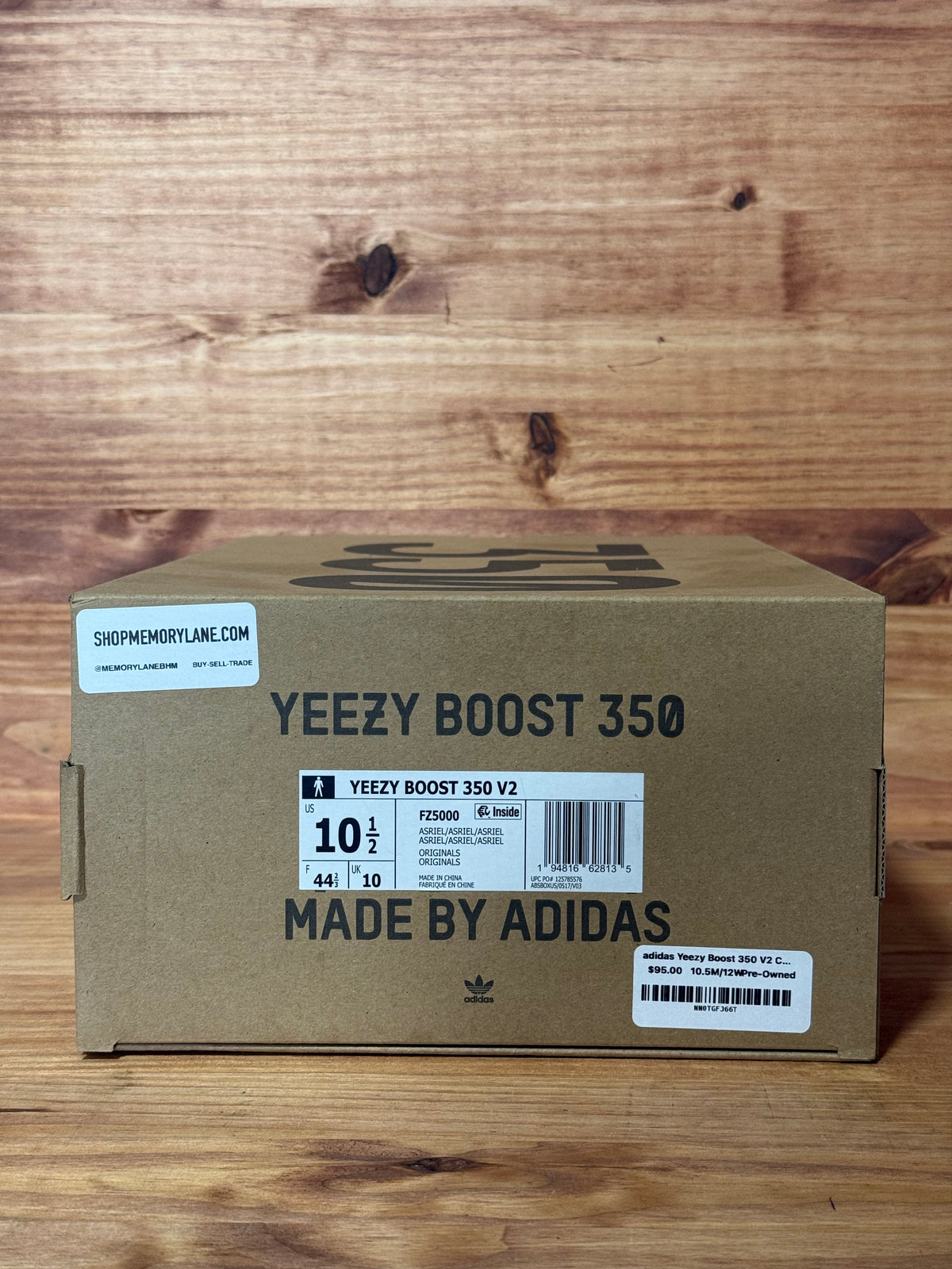 adidas Yeezy Boost 350 V2 Carbon