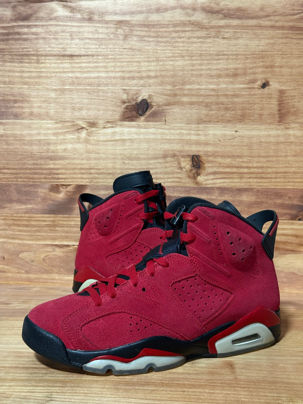 Jordan 6 Retro Toro Bravo