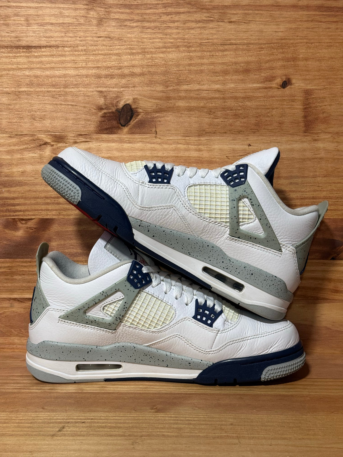 Jordan 4 Retro Midnight Navy