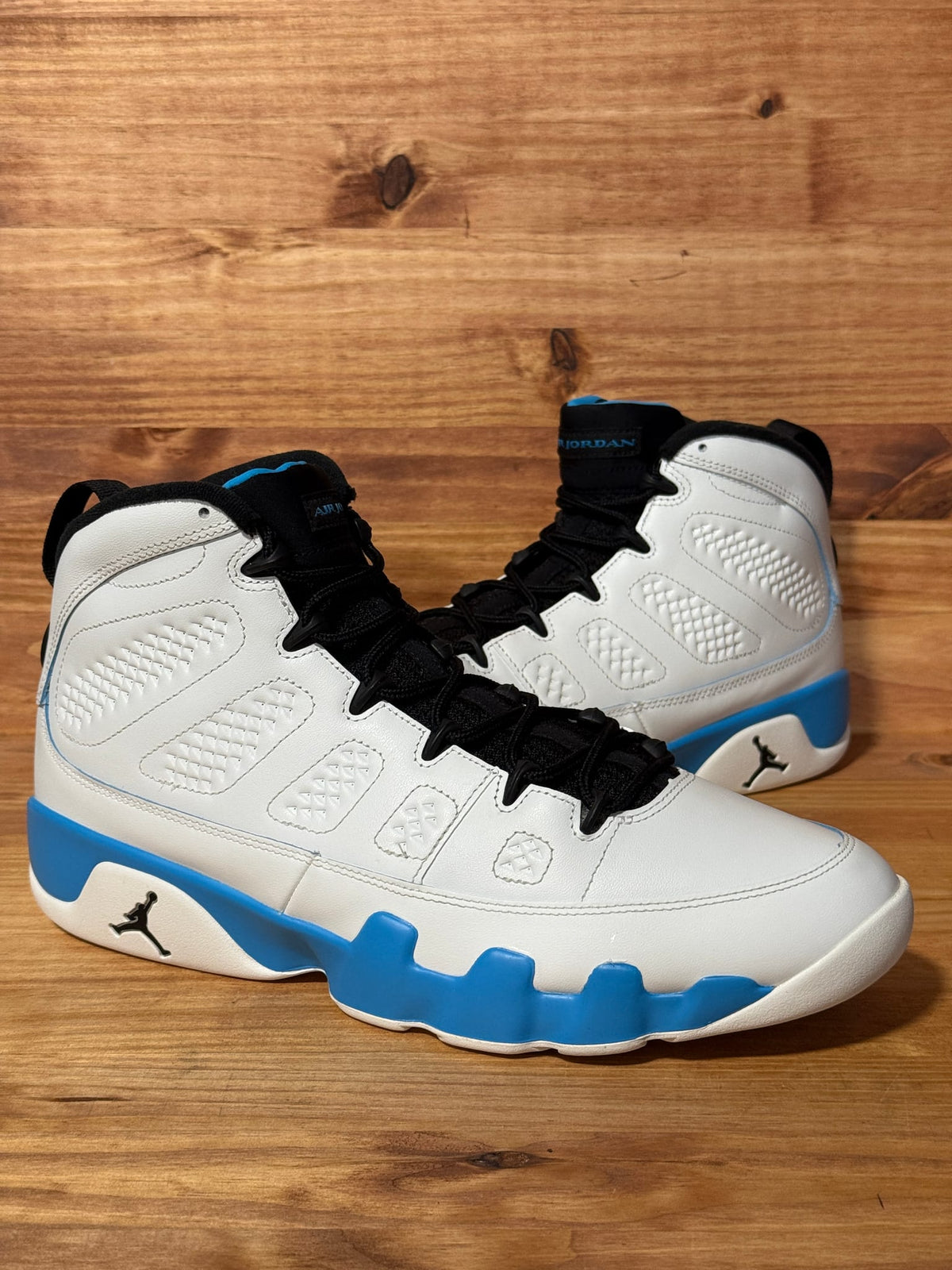 Jordan 9 Retro Powder Blue (2024) - Size 13
