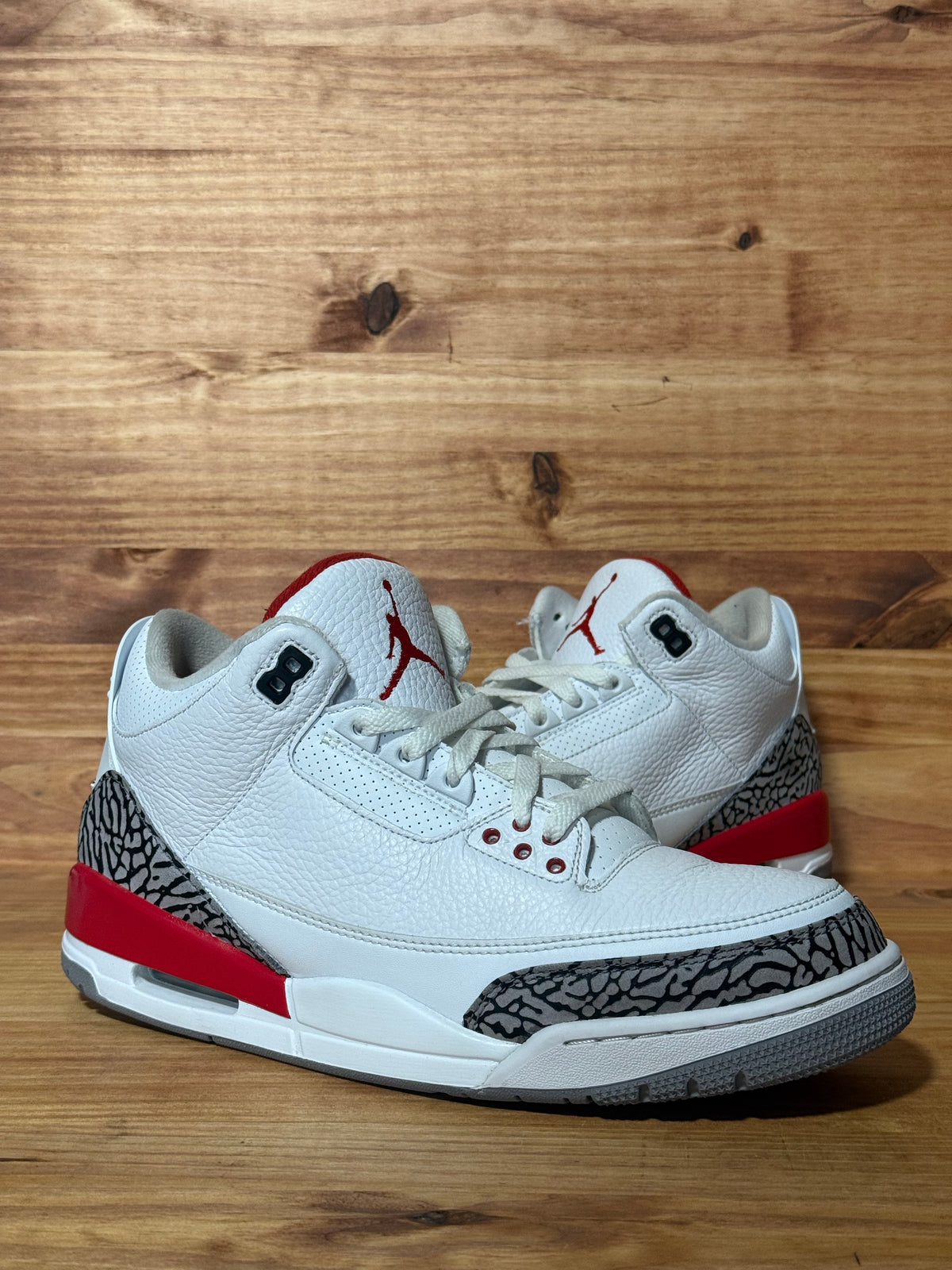 Jordan 3 Retro Hall of Fame - Size 10.5