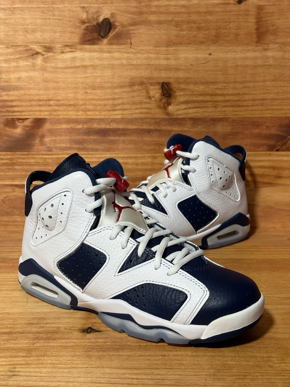 Jordan 6 Retro Olympic (2024) (GS) - Size 6Y