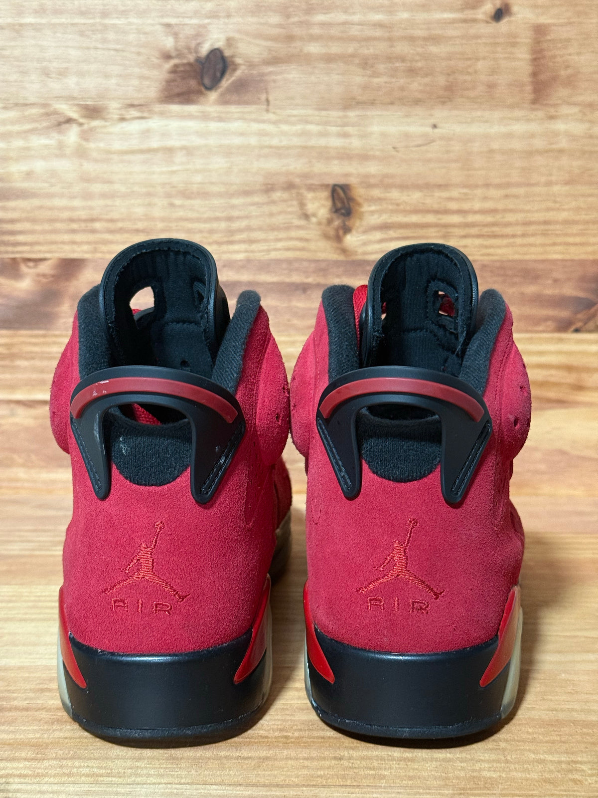 Jordan 6 Retro Toro Bravo