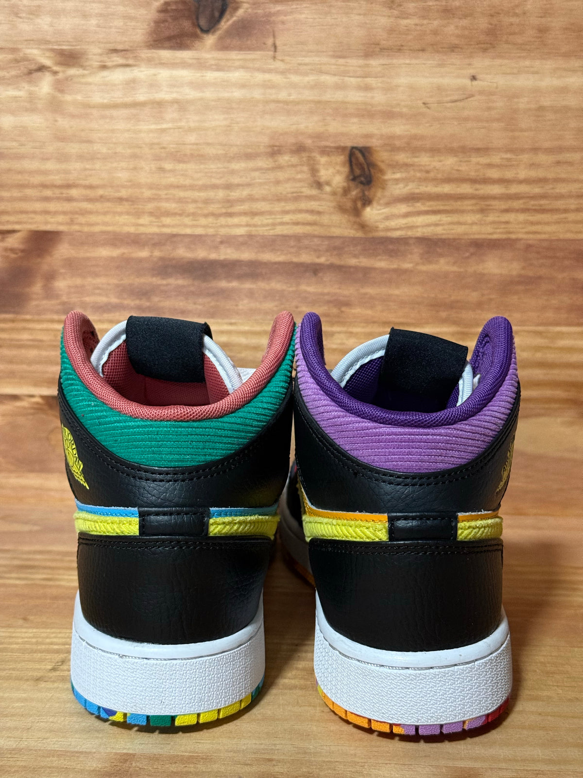 Jordan 1 Mid SS Six Championships (GS)