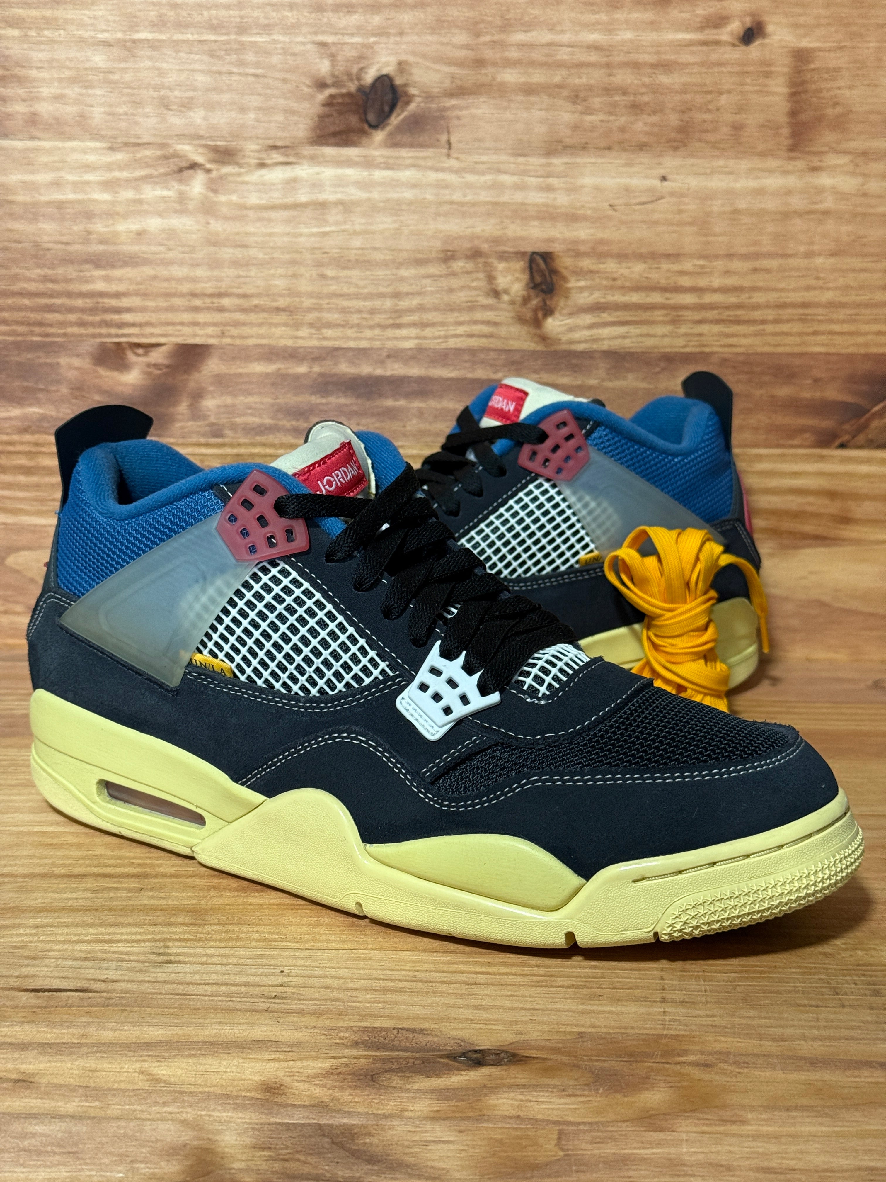 Jordan 4 Retro Union Off Noir