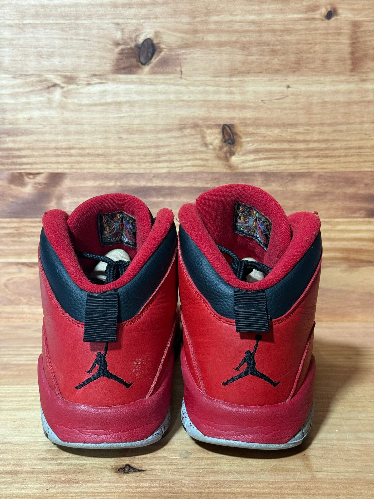 Jordan 10 Retro Bulls Over Broadway - Size 9.5