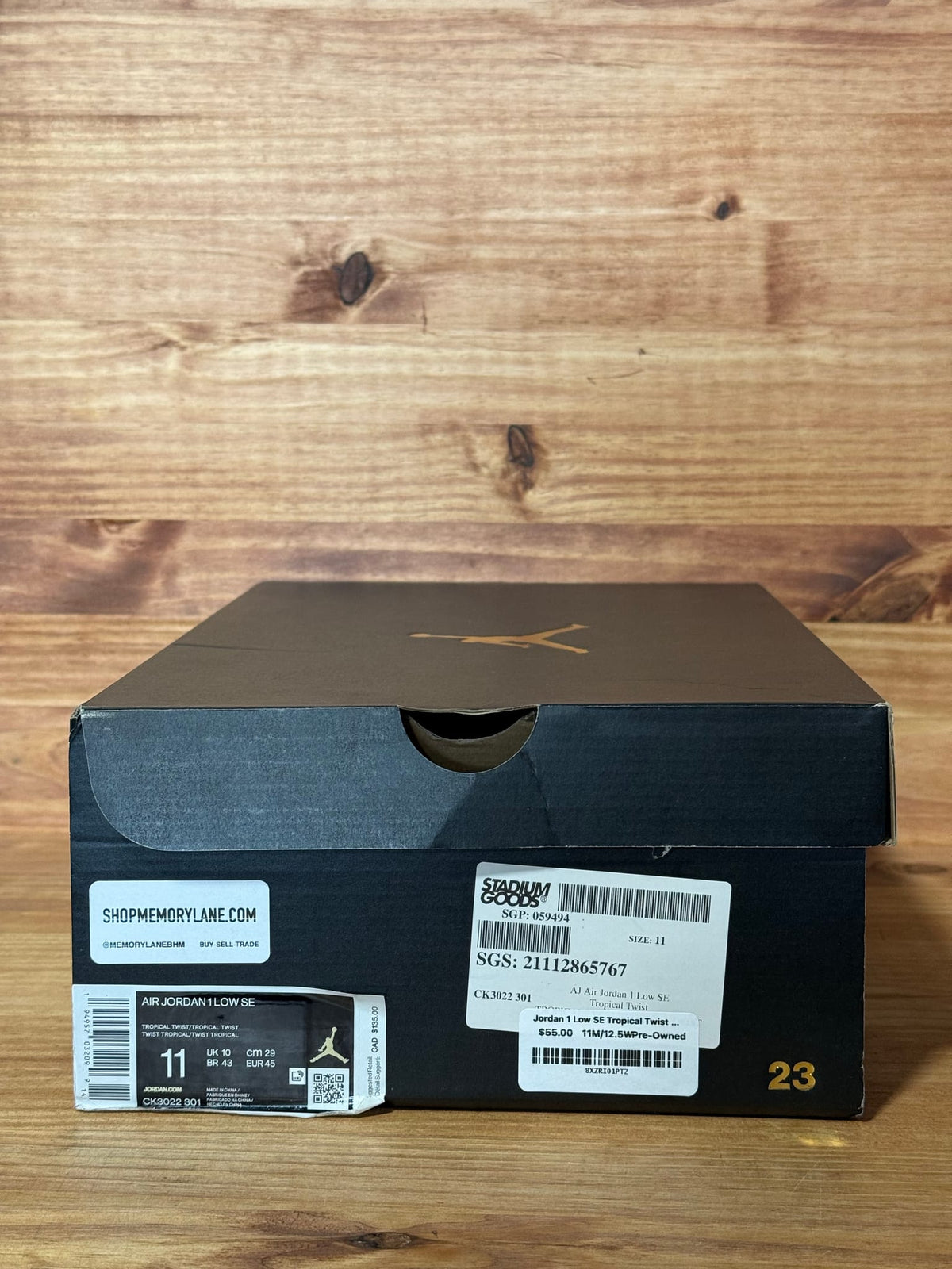 Jordan 1 Low SE Tropical Twist - Size 11