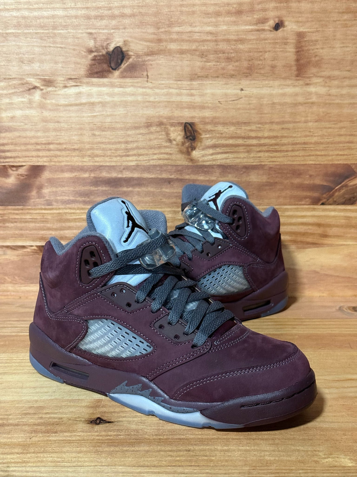 Jordan 5 Retro Burgundy (2023) (GS) - Size 5Y