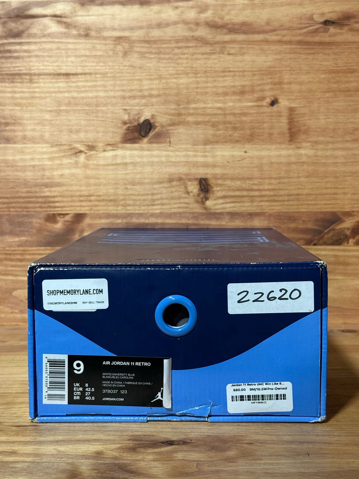 Jordan 11 Retro UNC Win Like 82 - Size 9