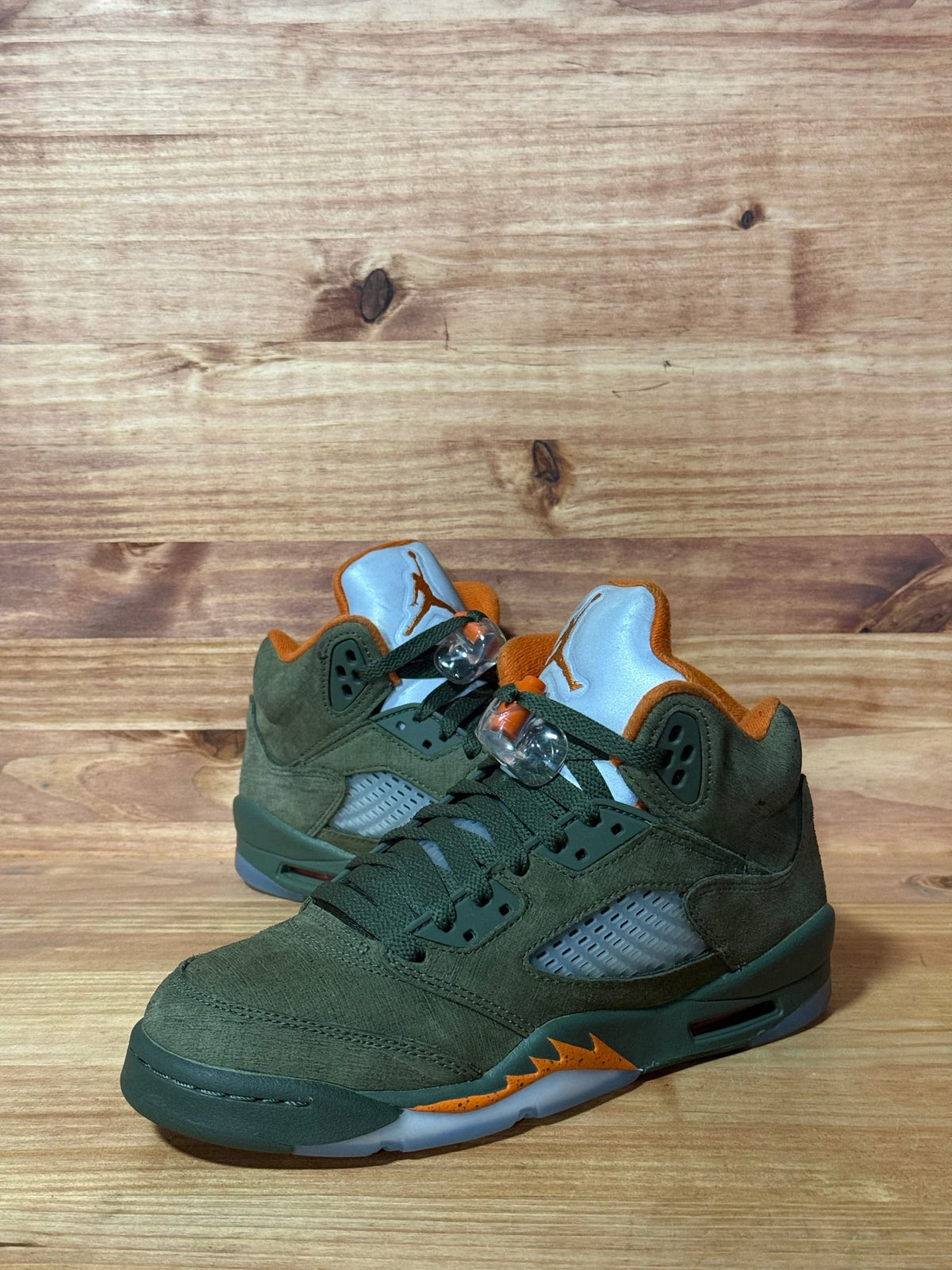 Jordan 5 Retro Olive (2024) (GS) - Size 6.5Y