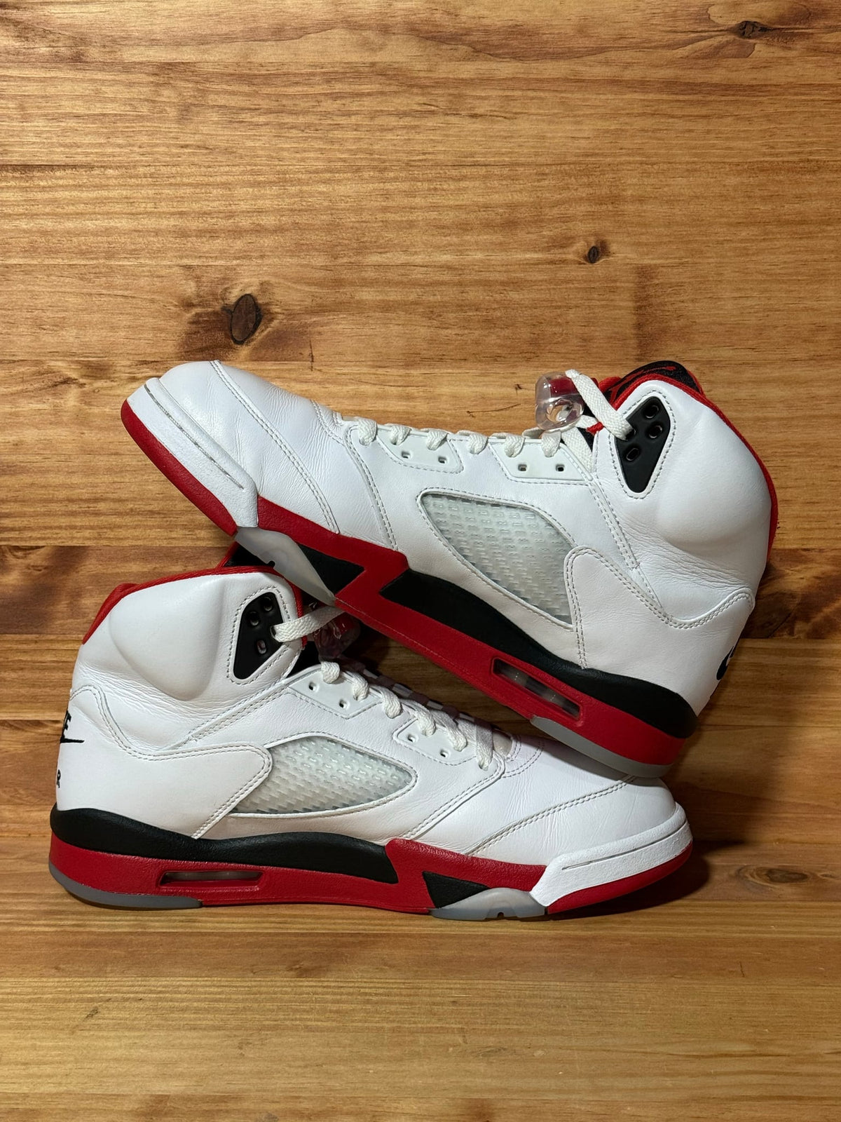 Jordan 5 Retro Fire Red Black Tongue (2025) - Size 11