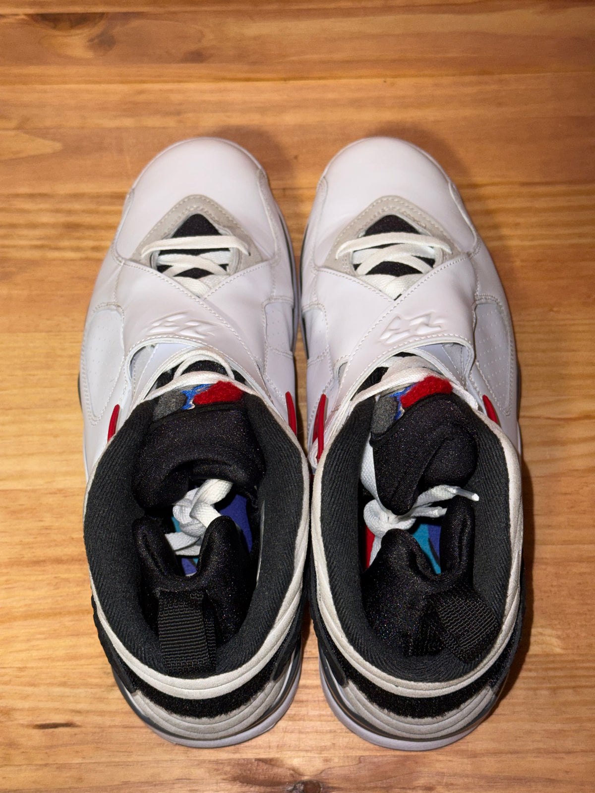 Jordan 8 Retro White True Red (2025)