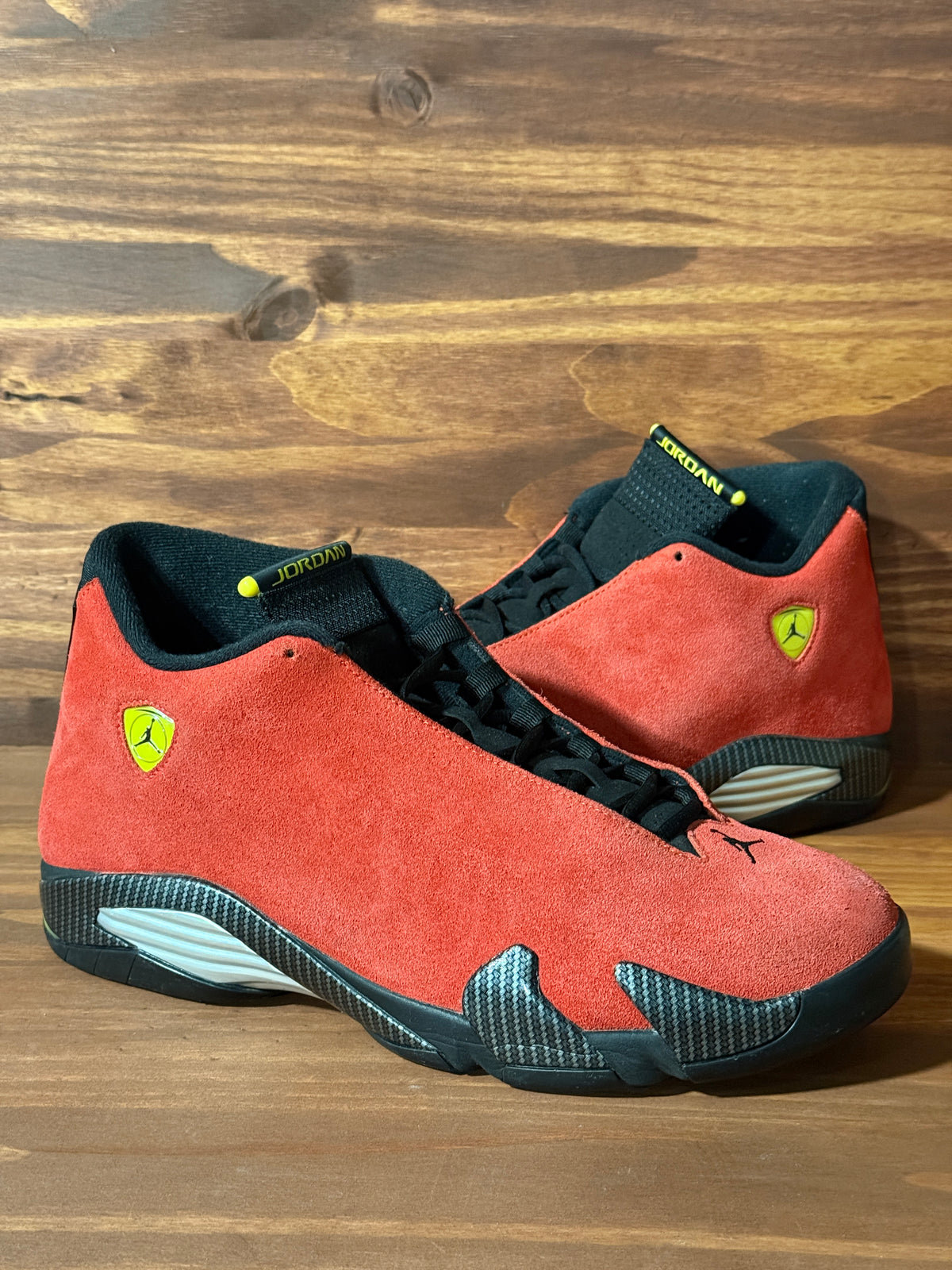 Jordan 14 Retro Ferrari (2025)