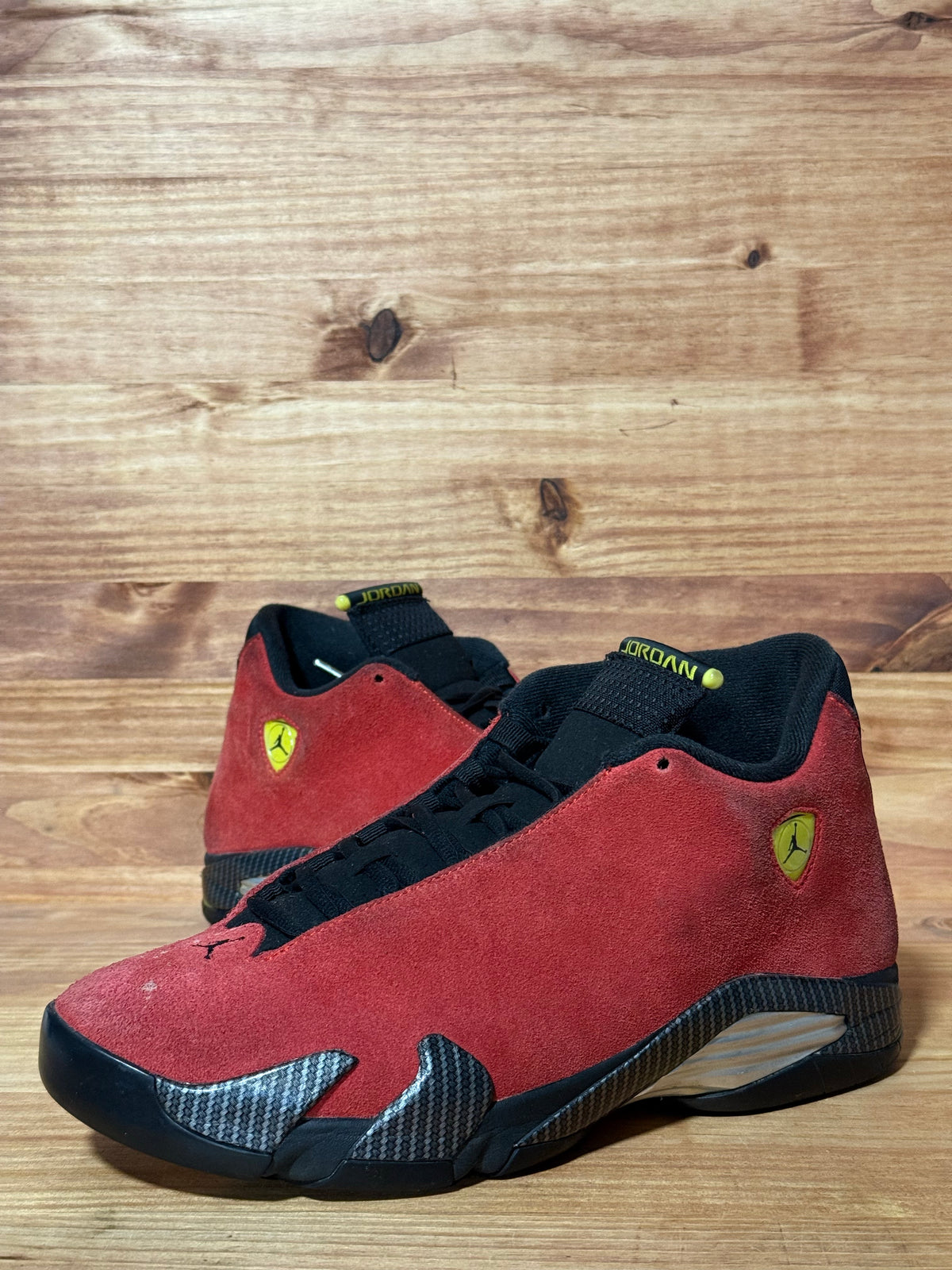 Jordan 14 Retro Ferrari (2025)