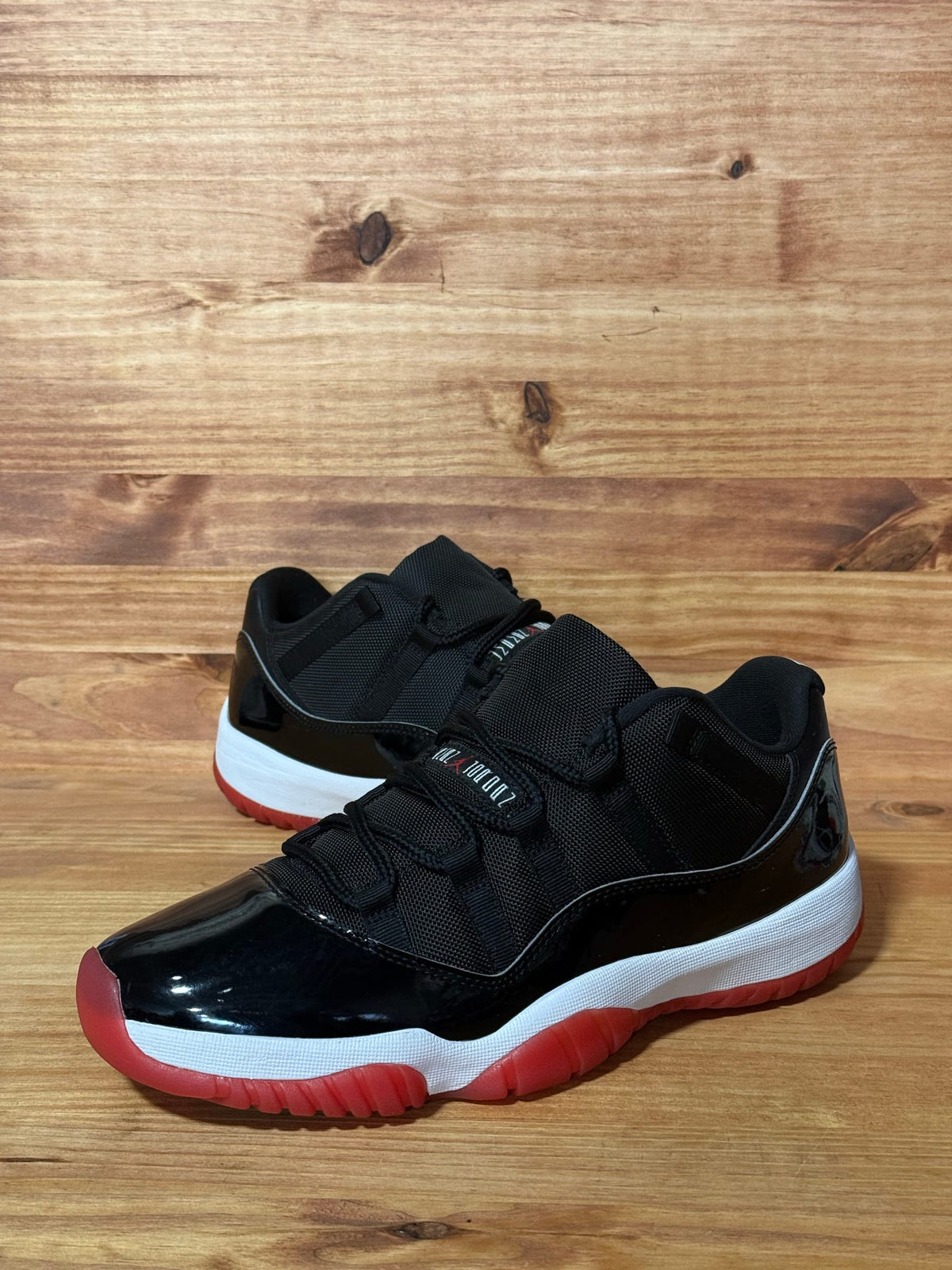 Jordan 11 Retro Low Bred (2025) - Size 10