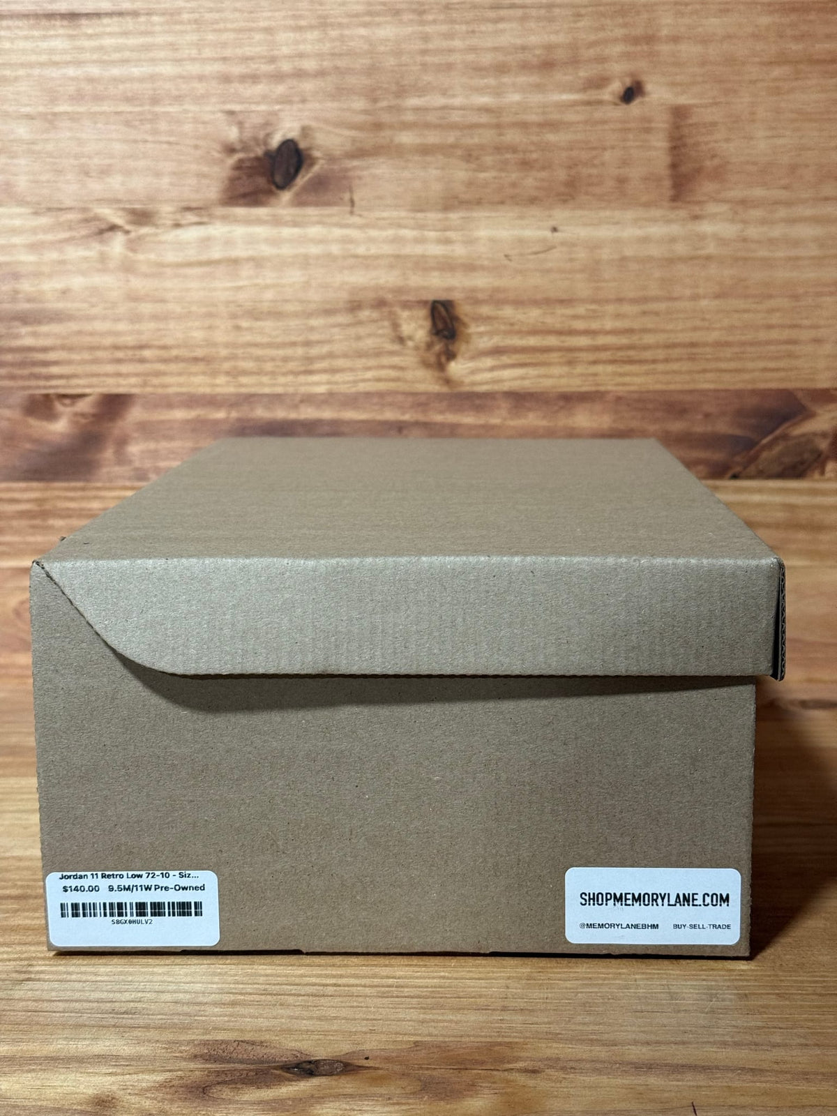 Jordan 11 Retro Low 72-10 - Size 9.5