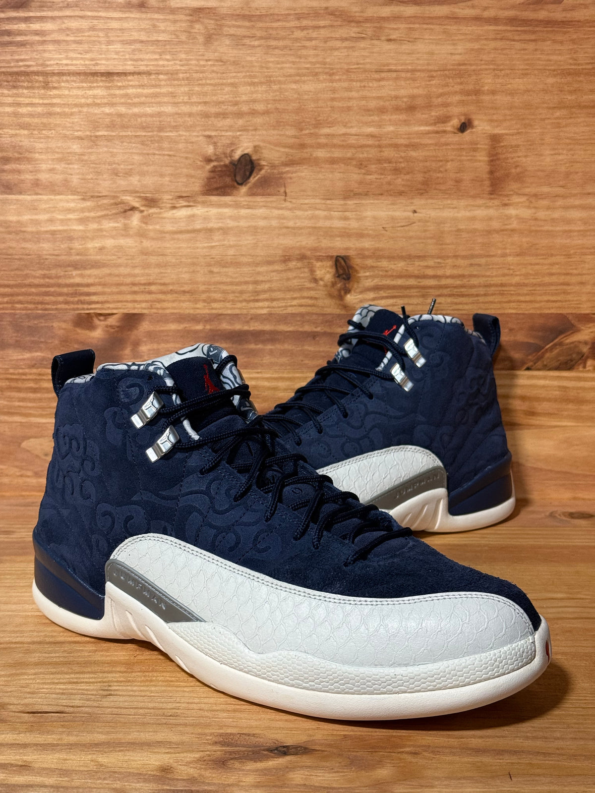 Jordan 12 Retro International Flight - Size 13