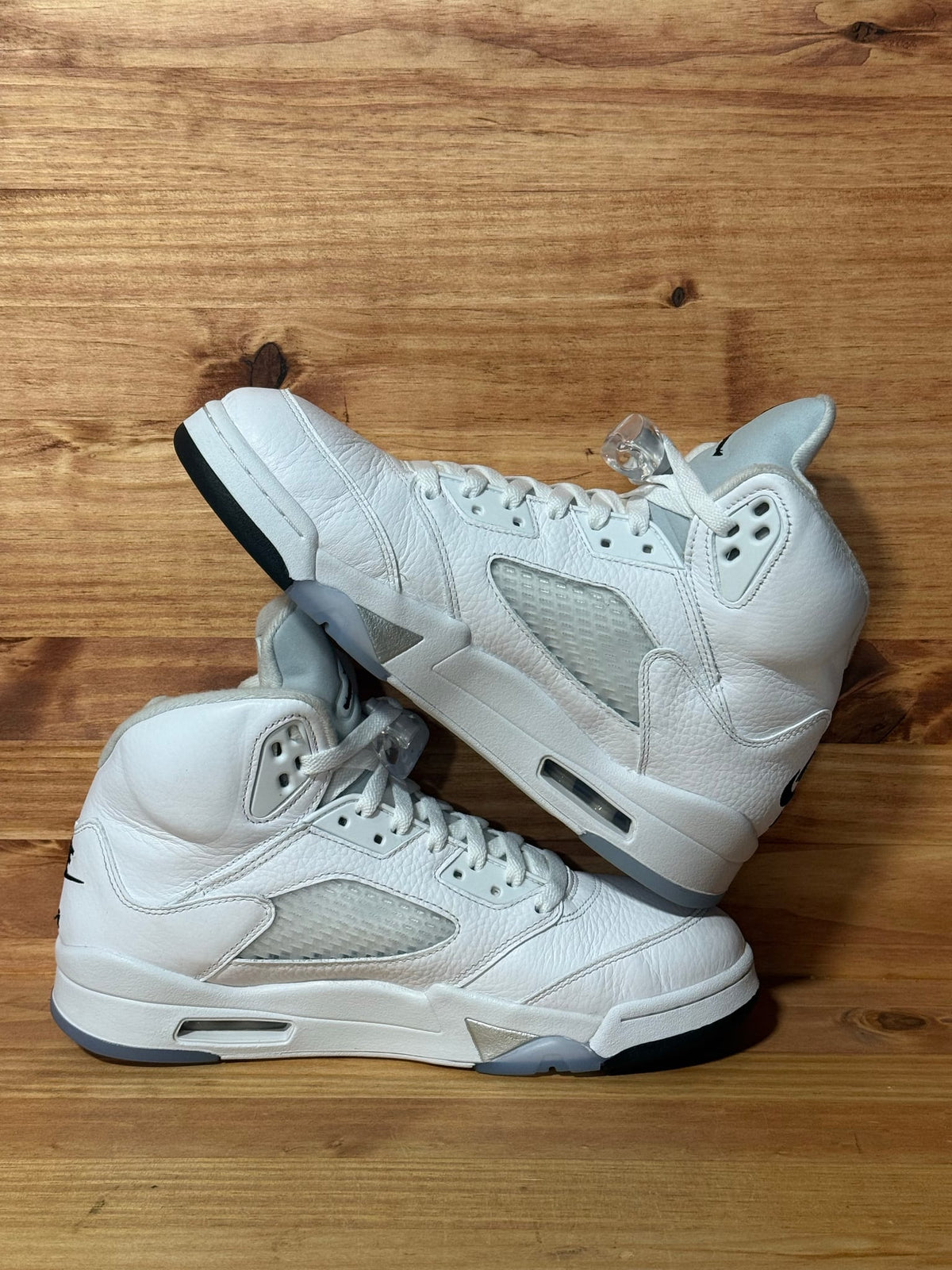 Jordan 5 Retro White Metallic (2026) - Size 9