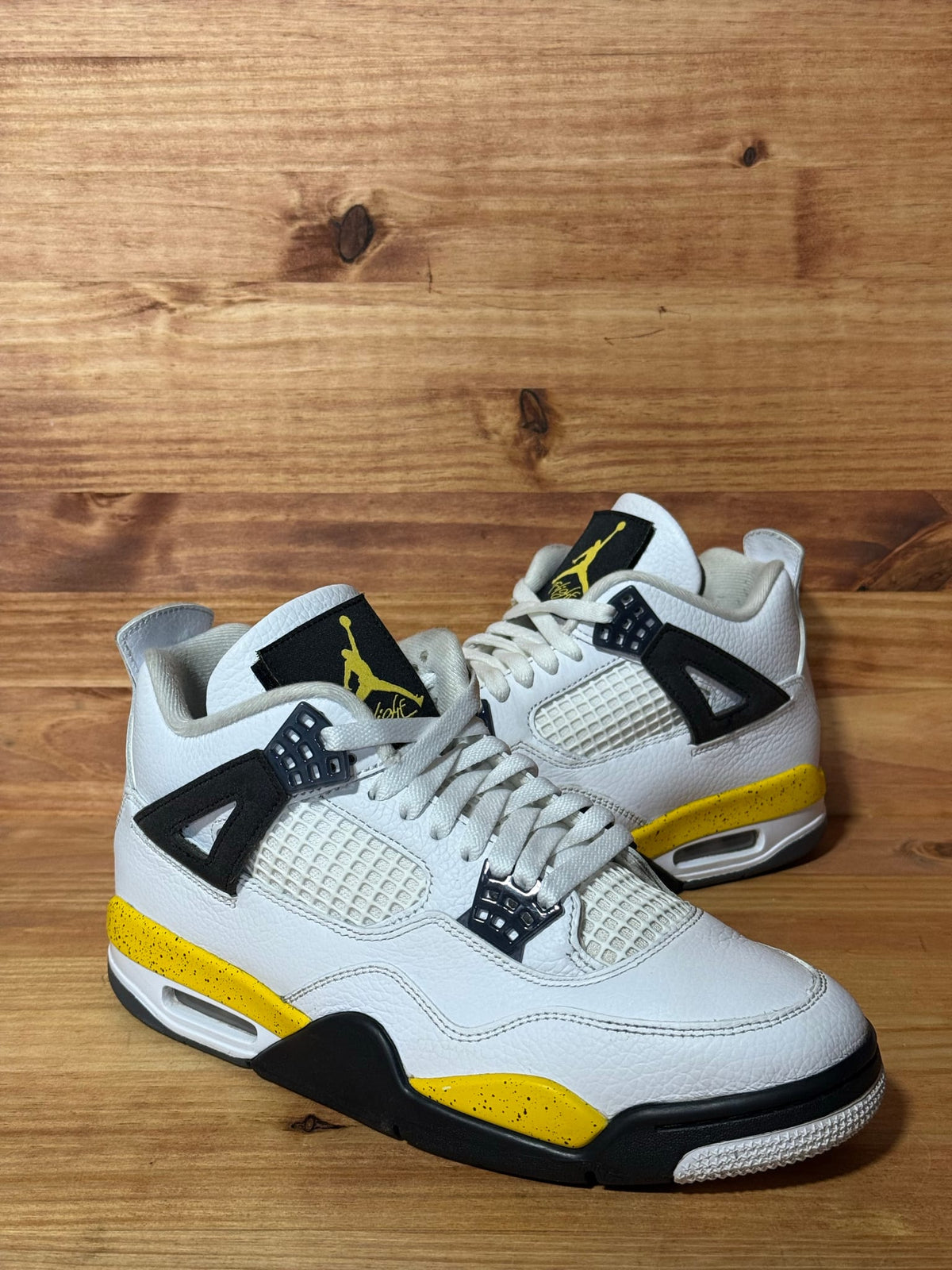 Jordan 4 Retro Rare Air Tour Yellow (2026) Size 8.5
