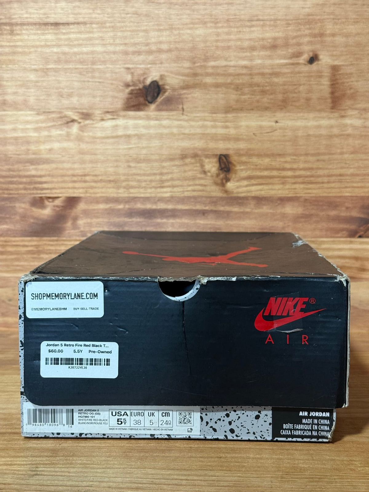 Jordan 5 Retro Fire Red Black Tongue (2025) (GS) - Size 5.5Y