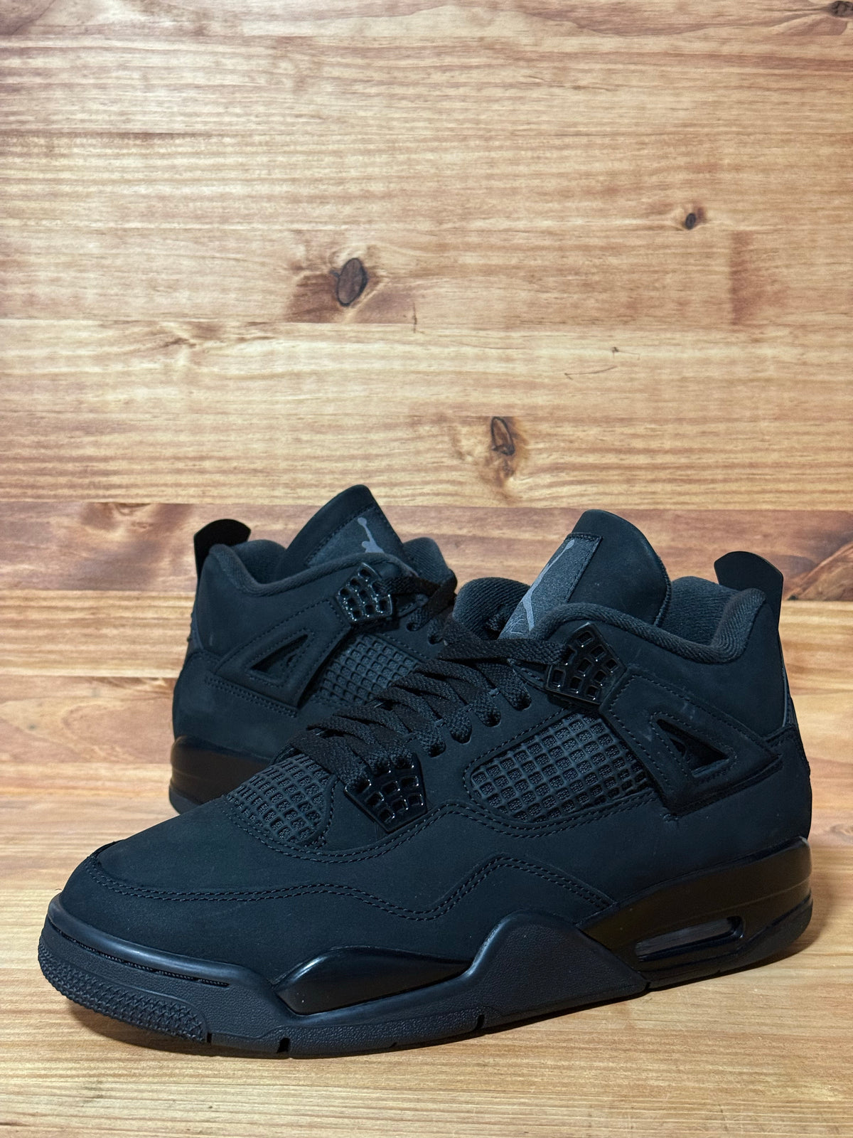 Jordan 4 Retro Black Cat (2025)