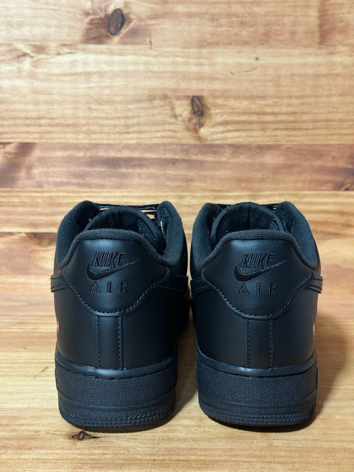 Nike Air Force 1 Low Supreme Black - Size 10.5