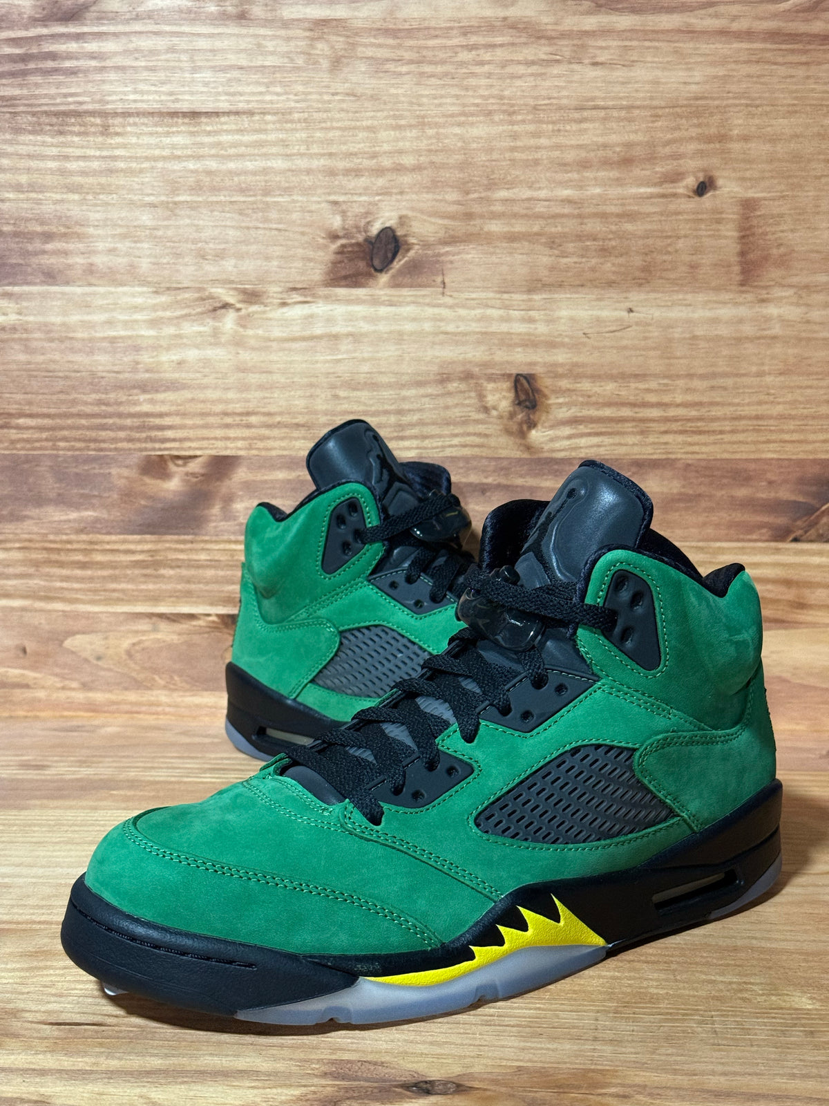 Jordan 5 Retro SE Oregon - Size 10.5