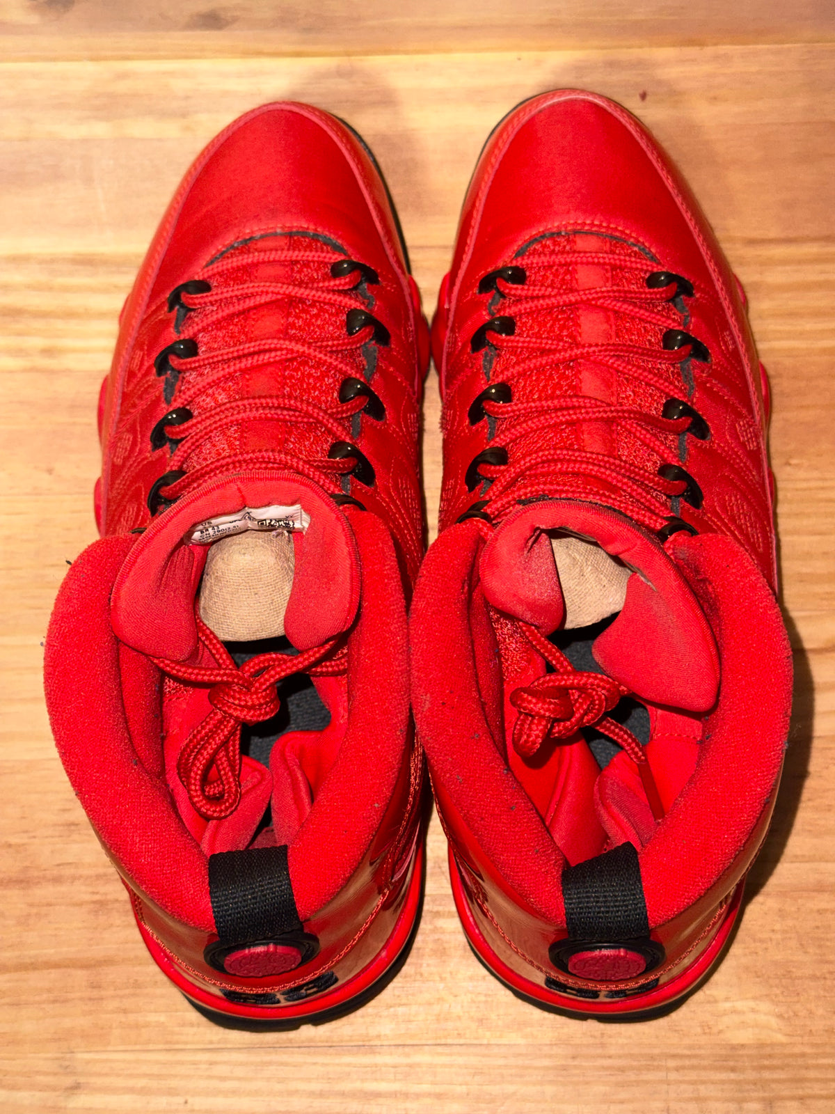 Jordan 9 Retro Chile Red