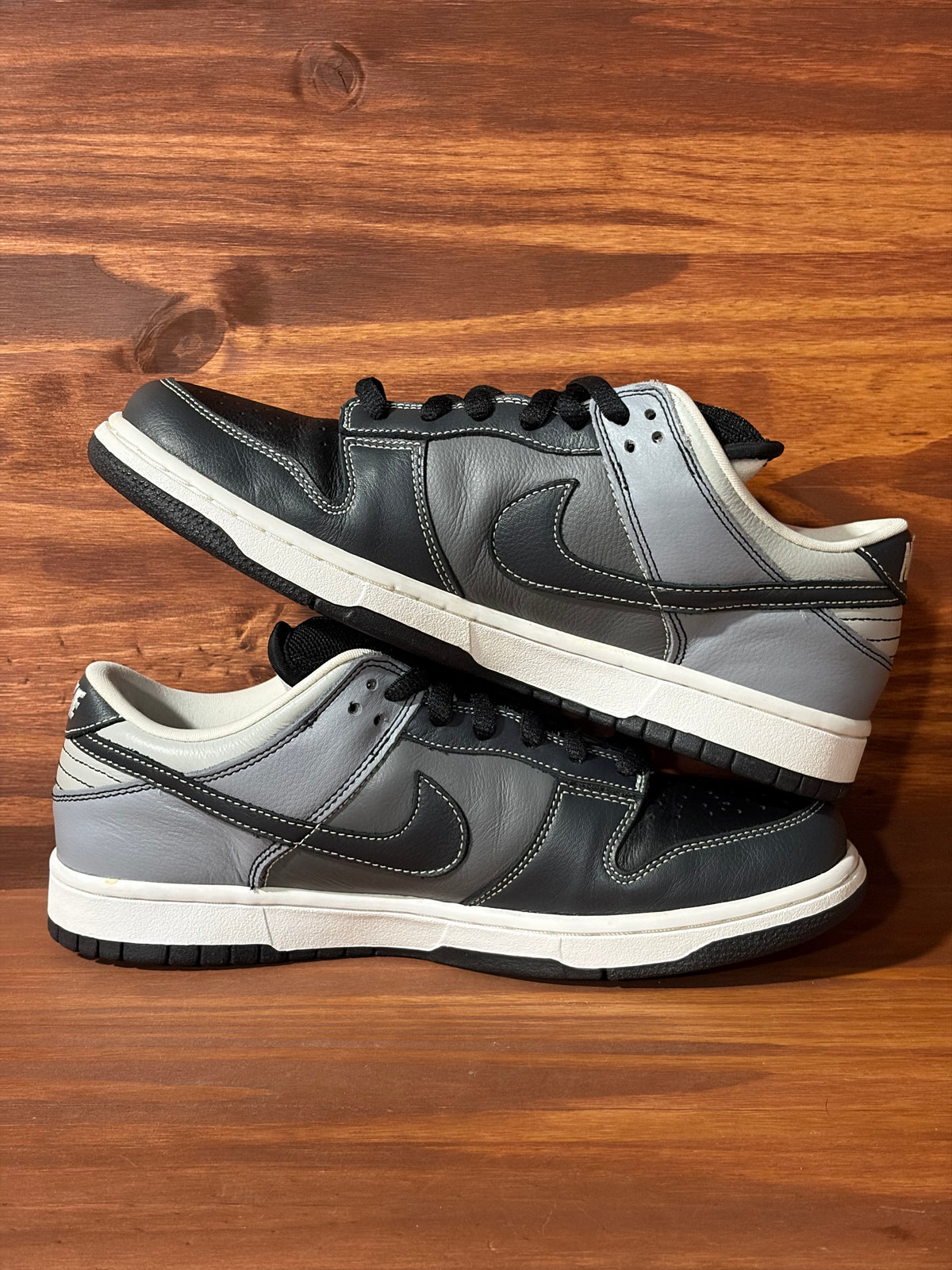 Nike SB Dunk Low Lunar Eclipse (East)