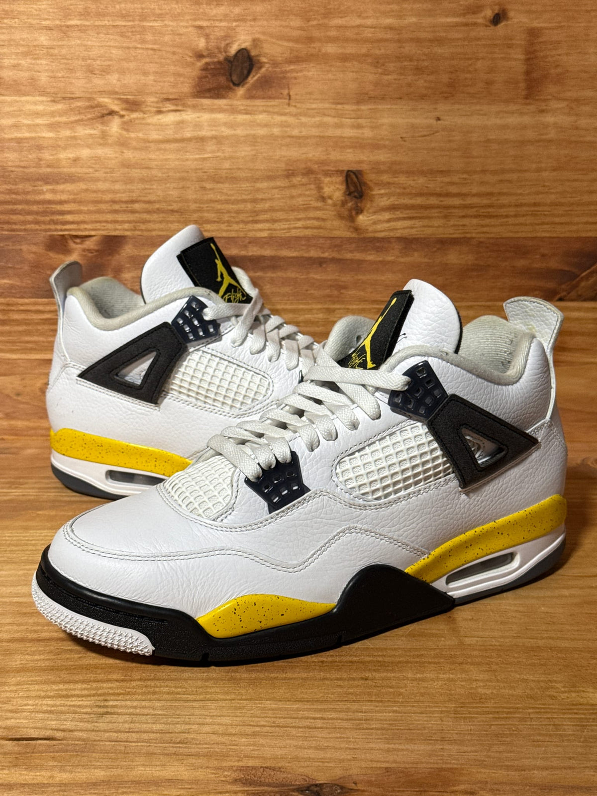 Jordan 4 Retro Rare Air Tour Yellow - Size 10.5