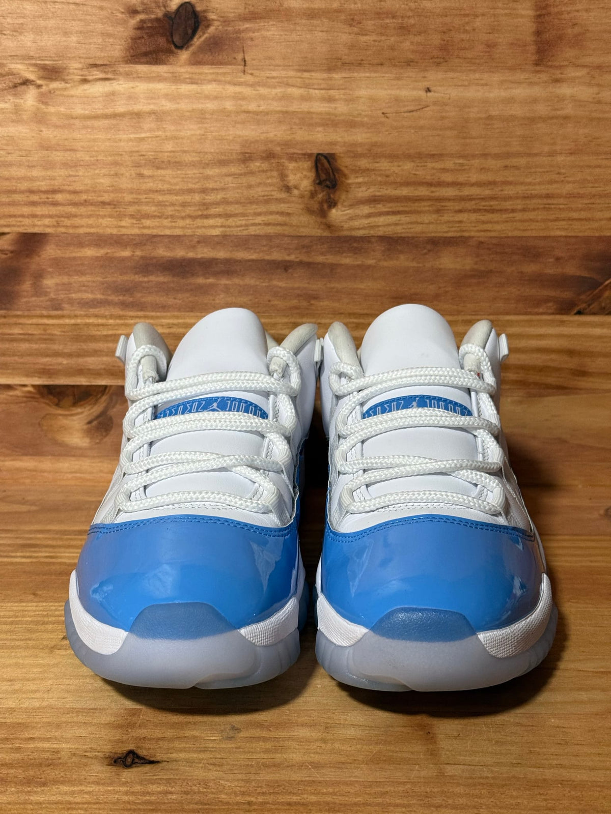Jordan 11 Retro Low University Blue (2026) - Size 9
