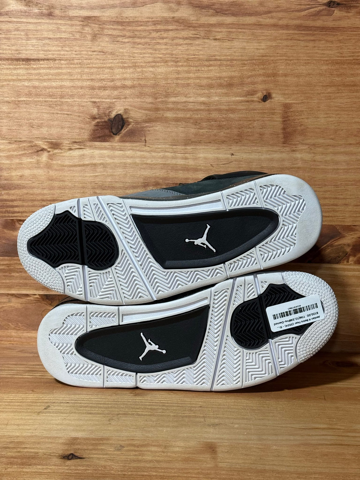 Jordan 4 Retro Fear (2024) - Size 11