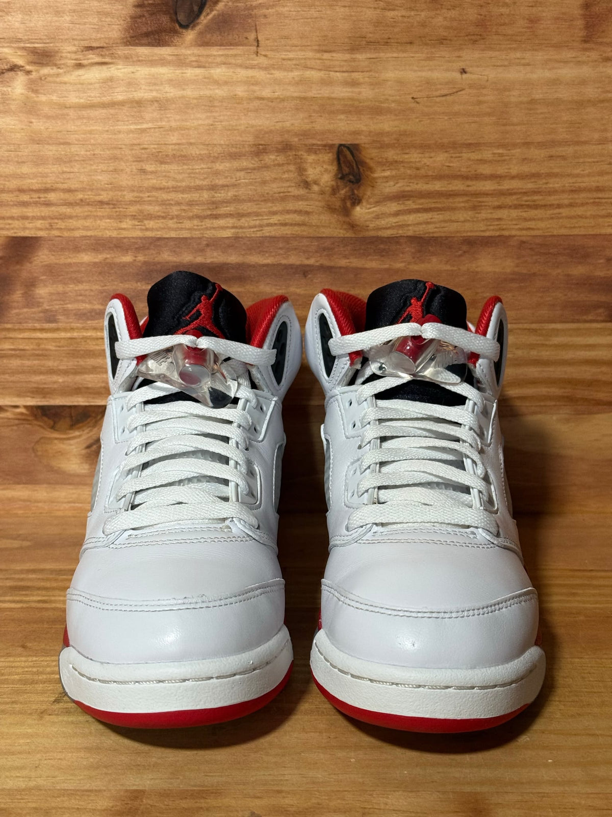 Jordan 5 Retro Fire Red Black Tongue (2025) (GS) - Size 5.5Y