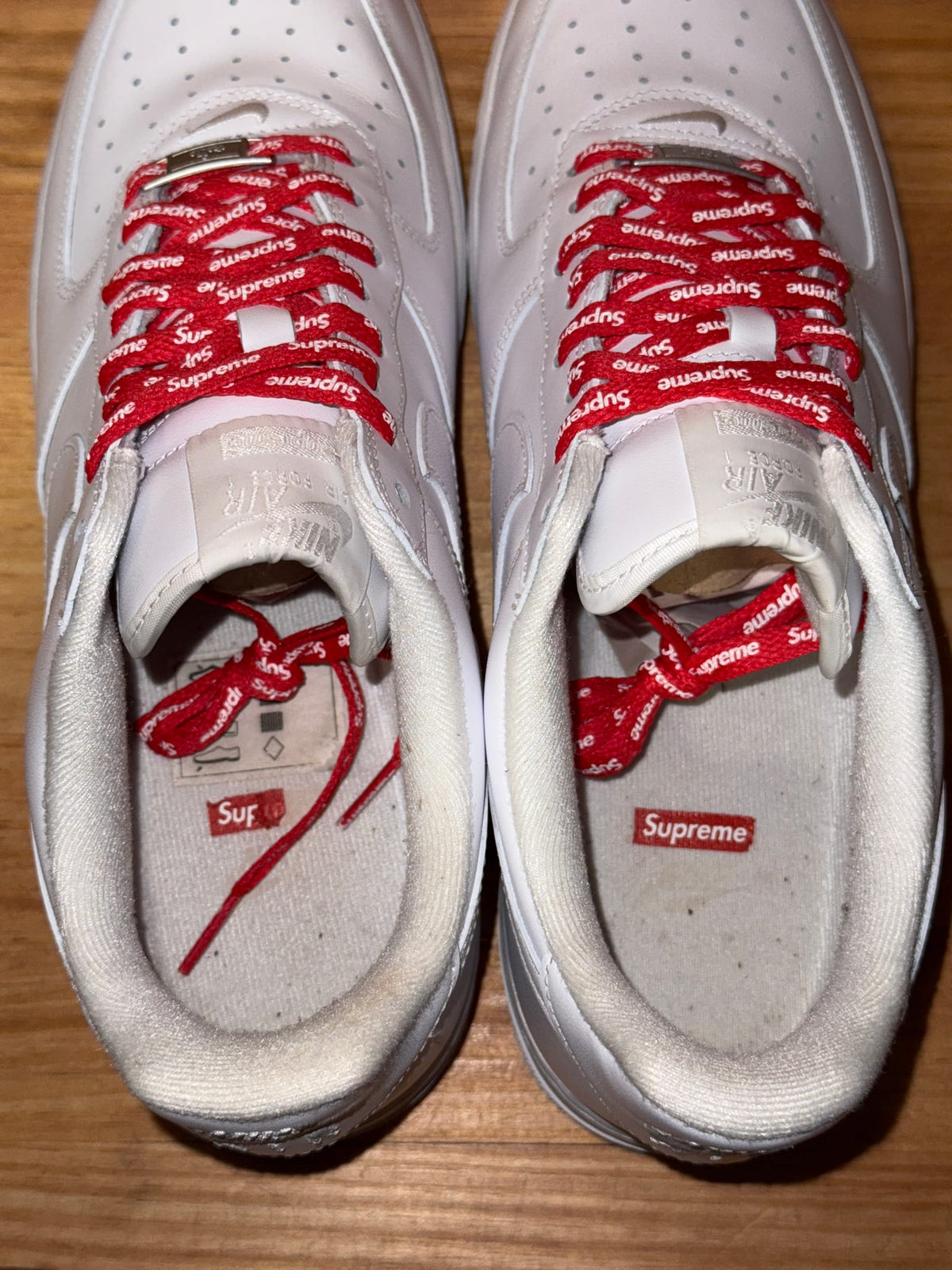 Nike Air Force 1 Low Supreme White - Size 10