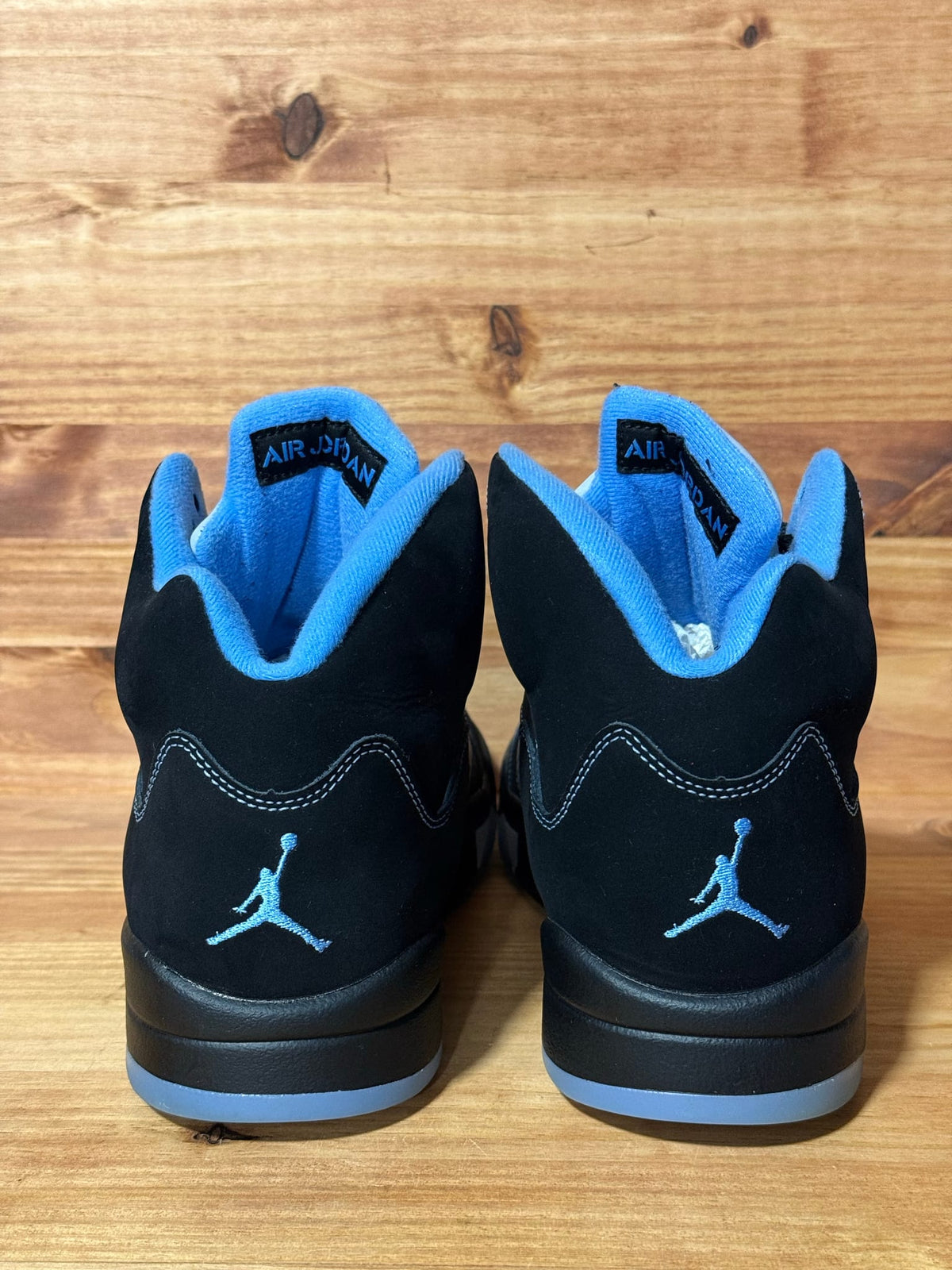 Jordan 5 Retro Black University Blue (2026) - Size 11.5
