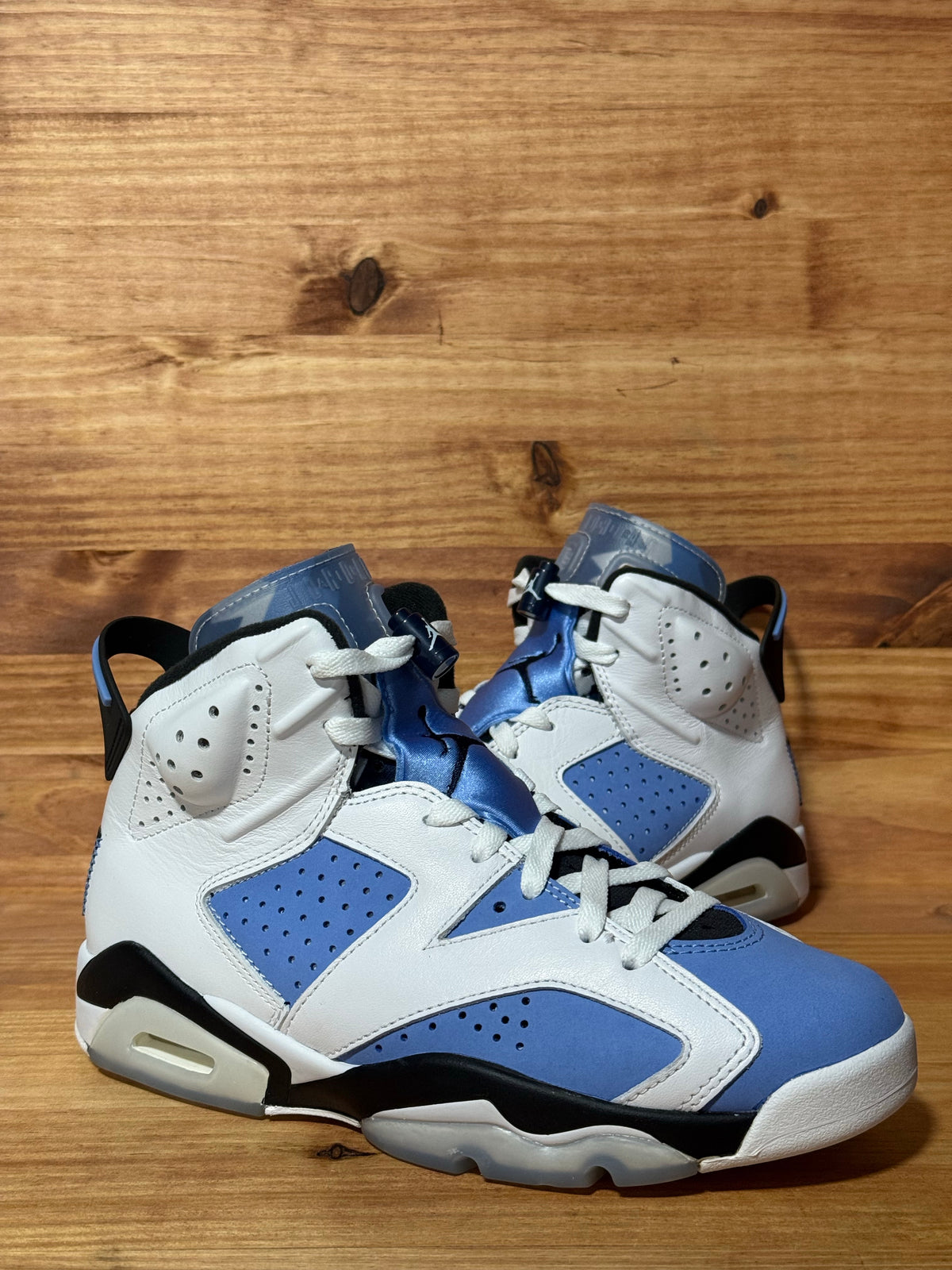 Jordan 6 Retro UNC White