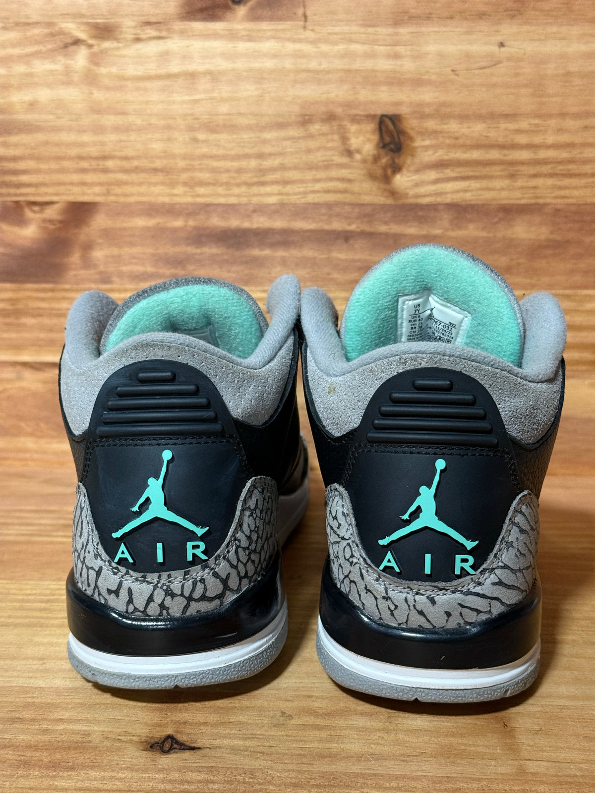 Jordan 3 Retro Green Glow (GS)