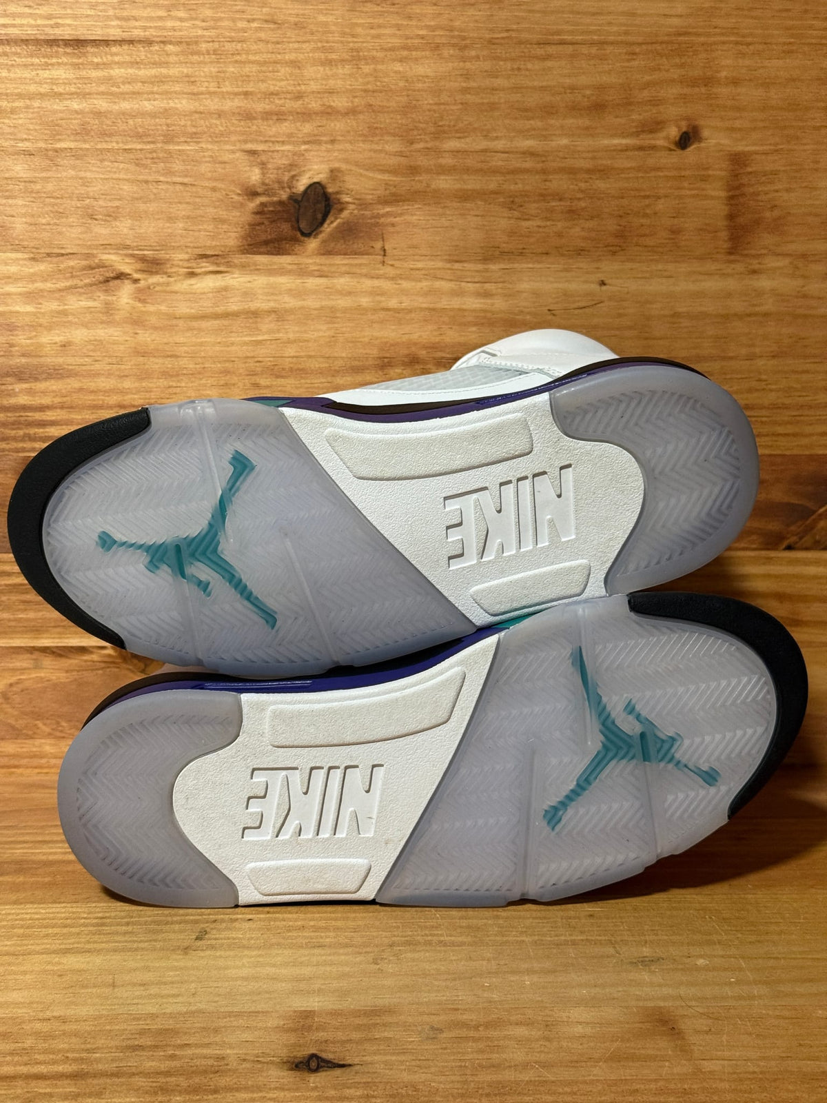 Jordan 5 Retro Grape (2025) - Size 9