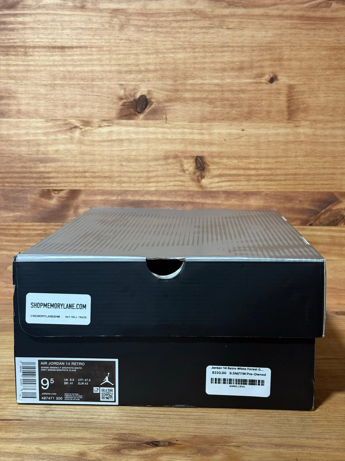 Jordan 14 Retro White Forest Green (2026) - Size 9.5
