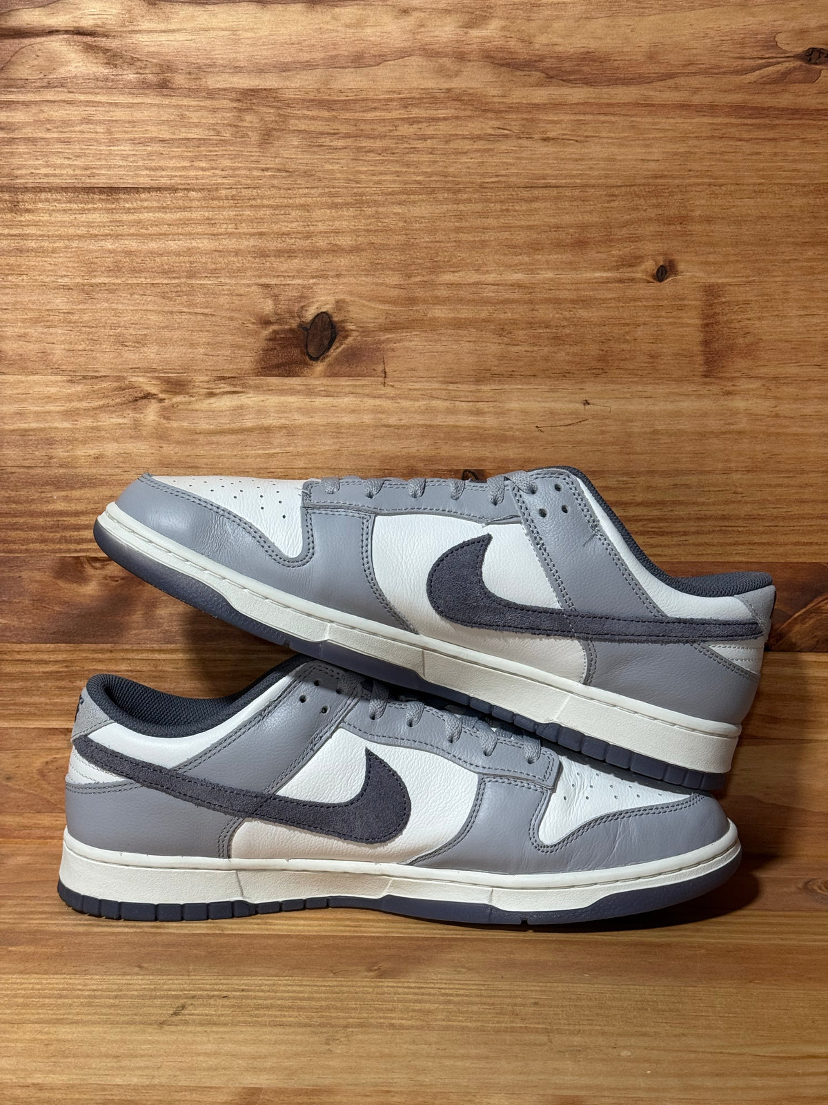 Nike Dunk Low SE Light Carbon - Size 13