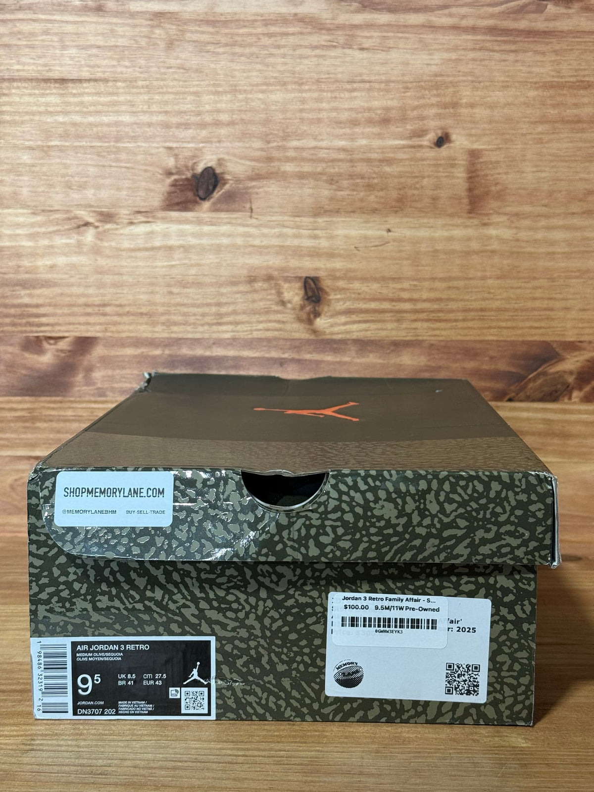Jordan 3 Retro Family Affair - Size 9.5