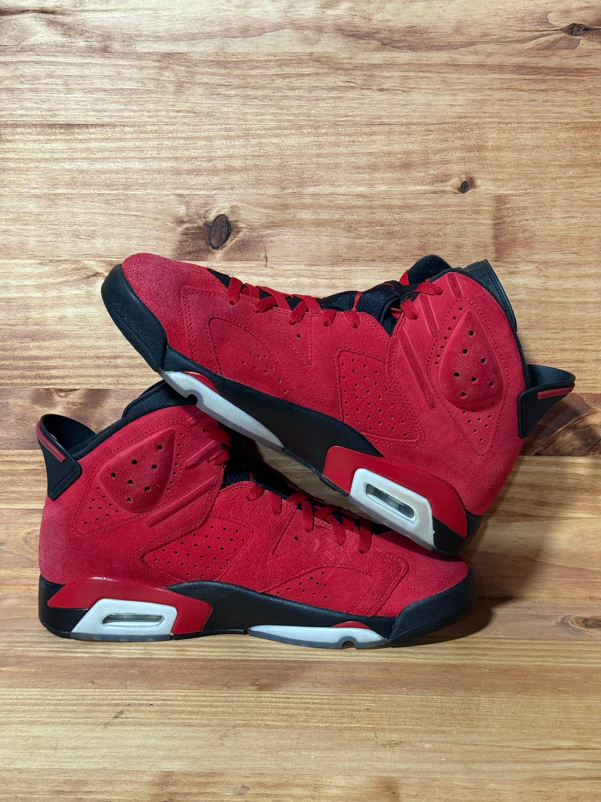 Jordan 6 Retro Toro Bravo - Size 10.5