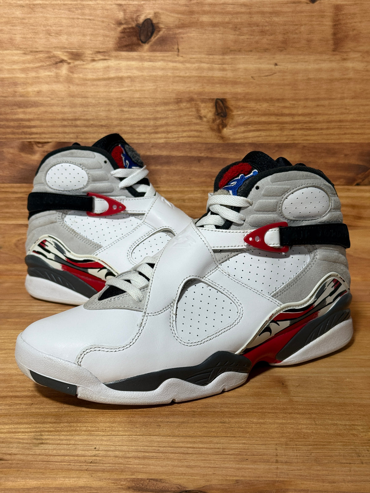 Jordan 8 Retro White True Red (2025)
