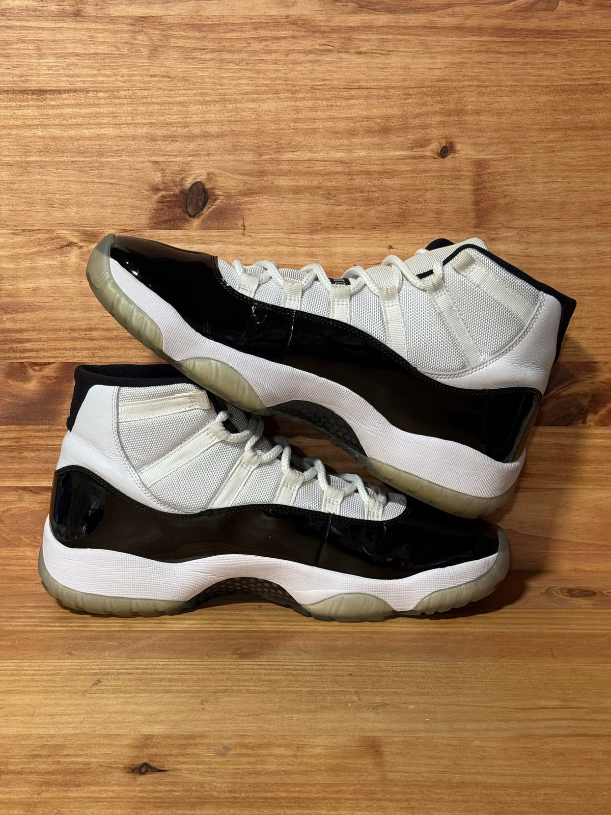 Jordan 11 Retro Concord (2018) - Size 12