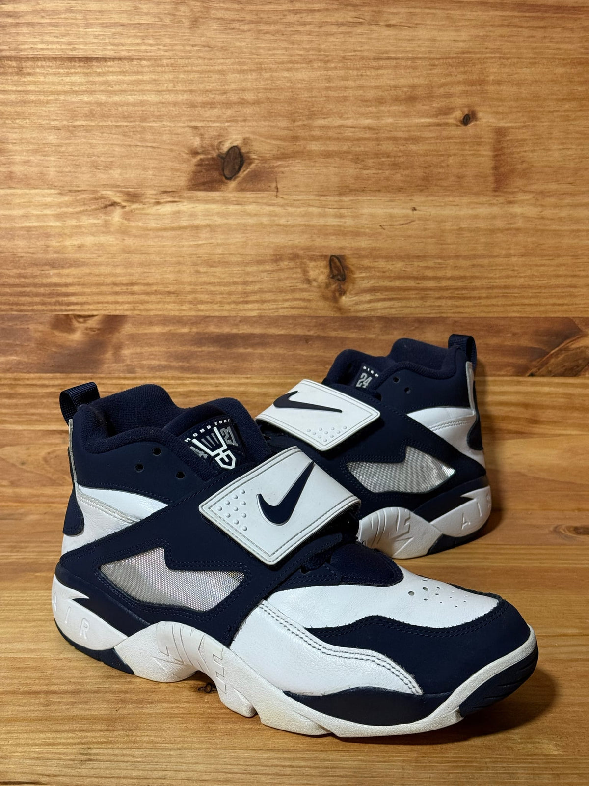 Nike Air Diamond Turf Cowboys
