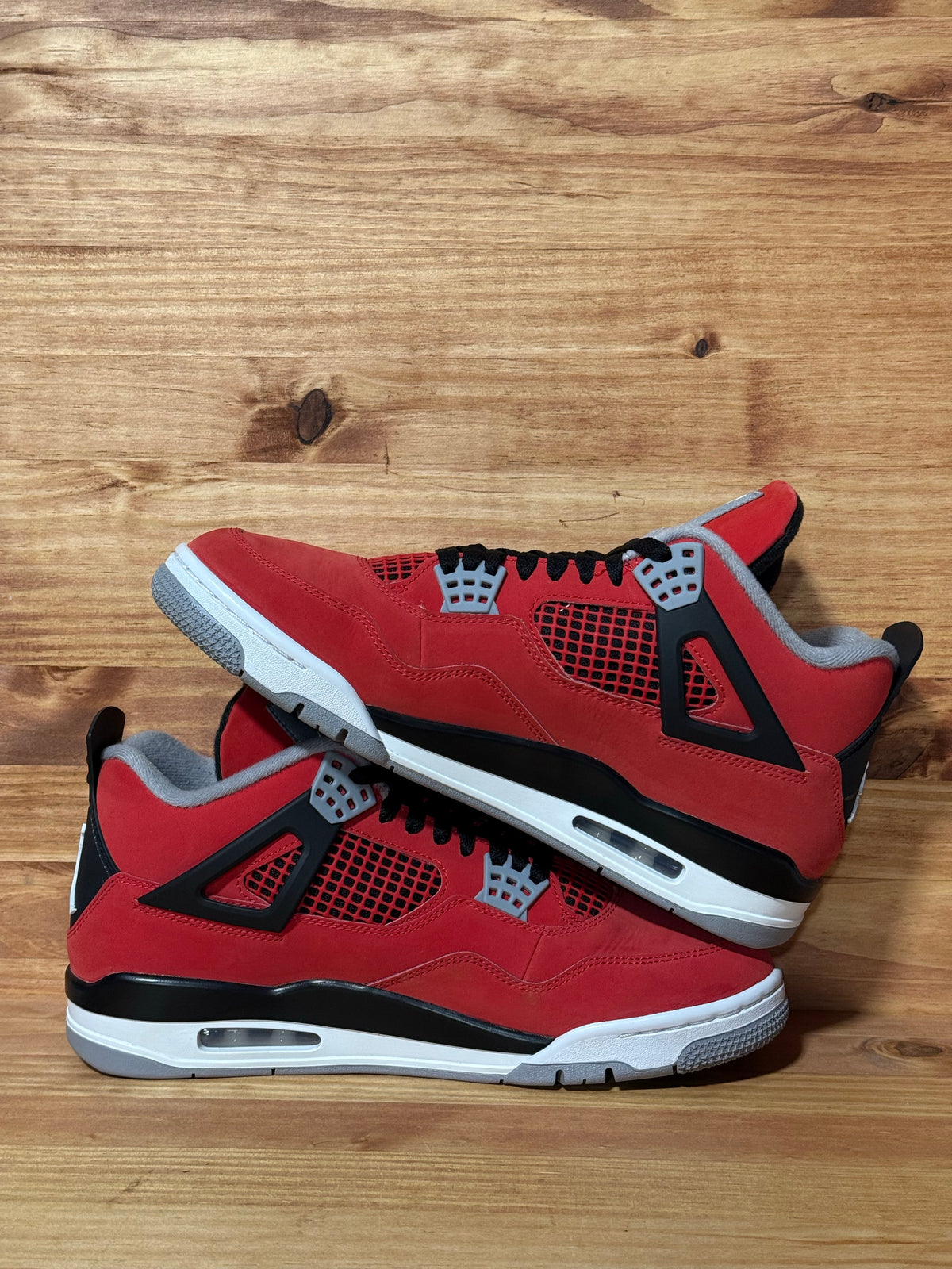 Jordan 4 Retro Toro Bravo (2026)